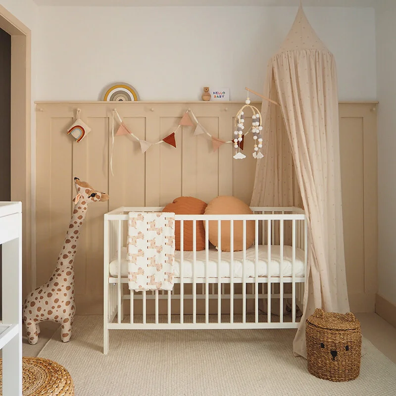 NURSERY MAKEOVER: HOW TO DO A NEUTRAL SCHEME FOR A BABY ROOM