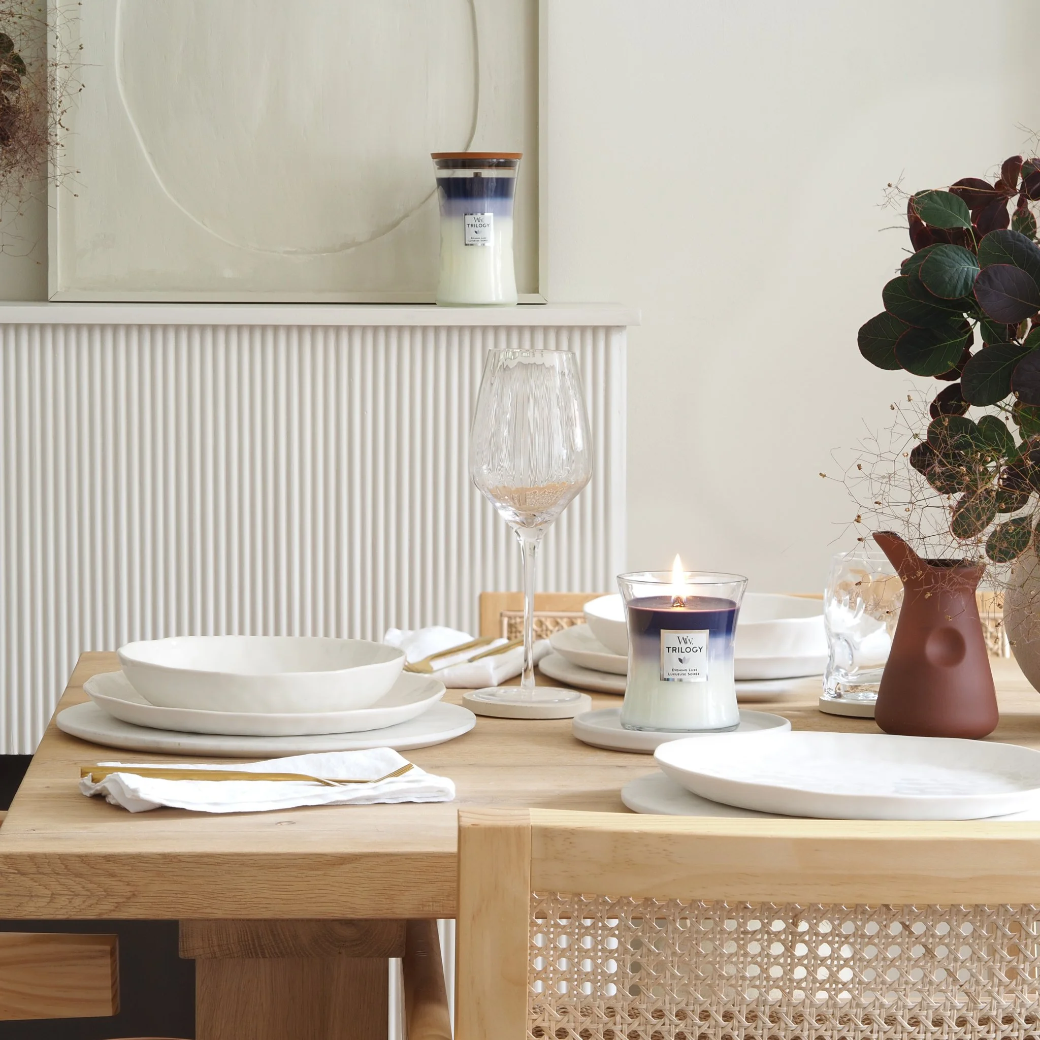 SETTING THE TONE FOR A TRANSITIONAL DINNER PARTY