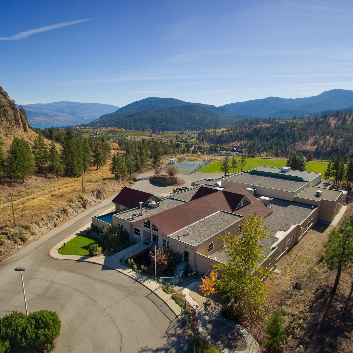 Unisus-International-School-Campus-Aerial.jpg