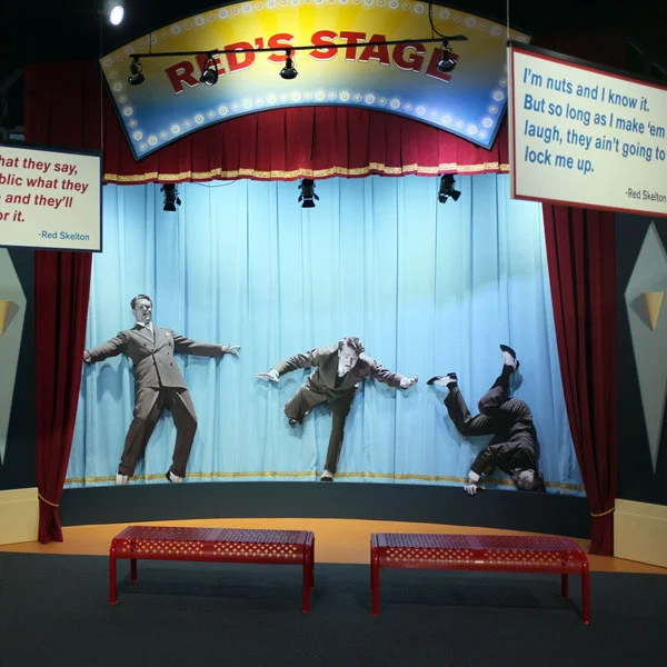 red-skelton-stage.jpg