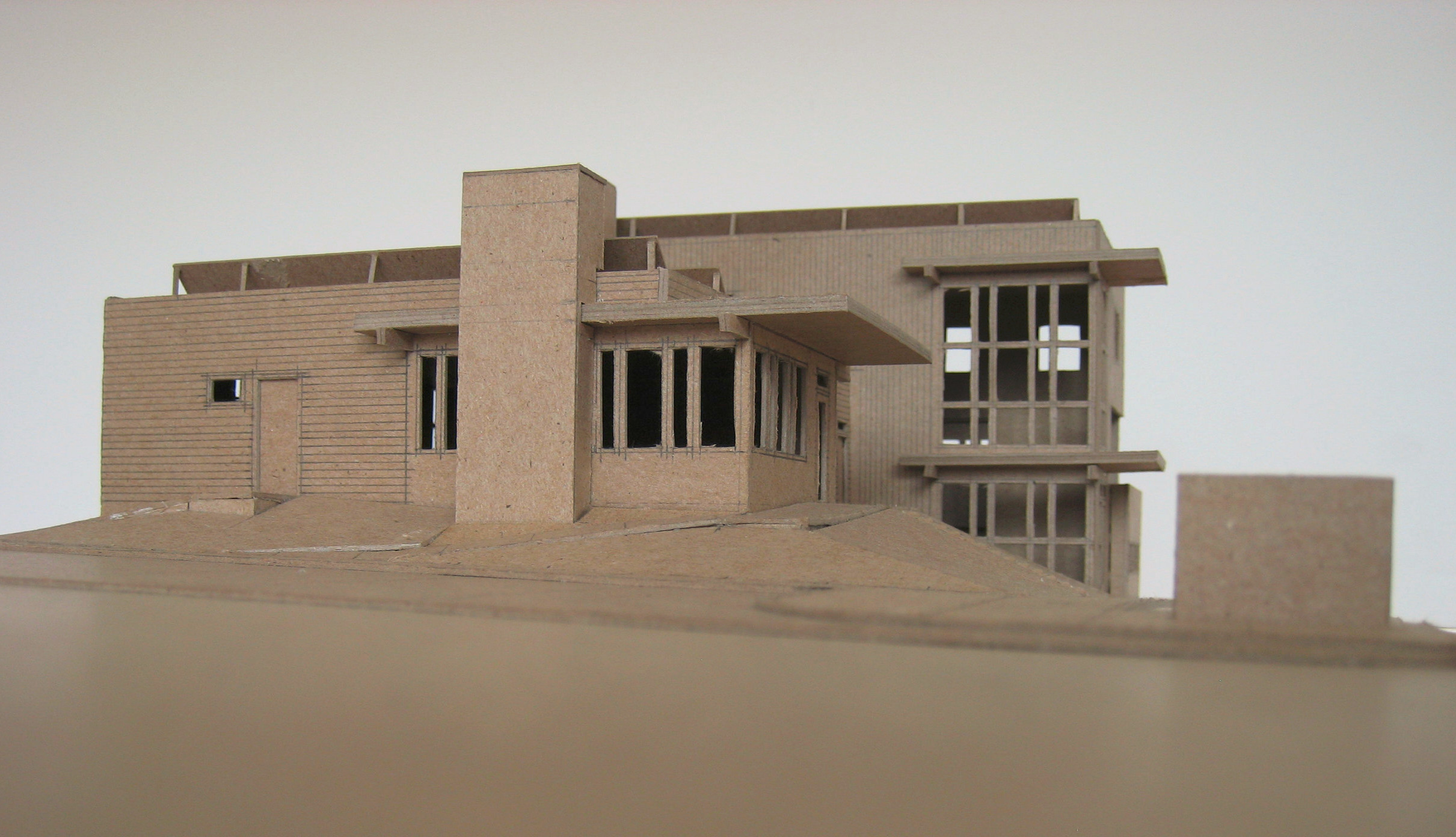 Dentist Model 2- front low.jpg