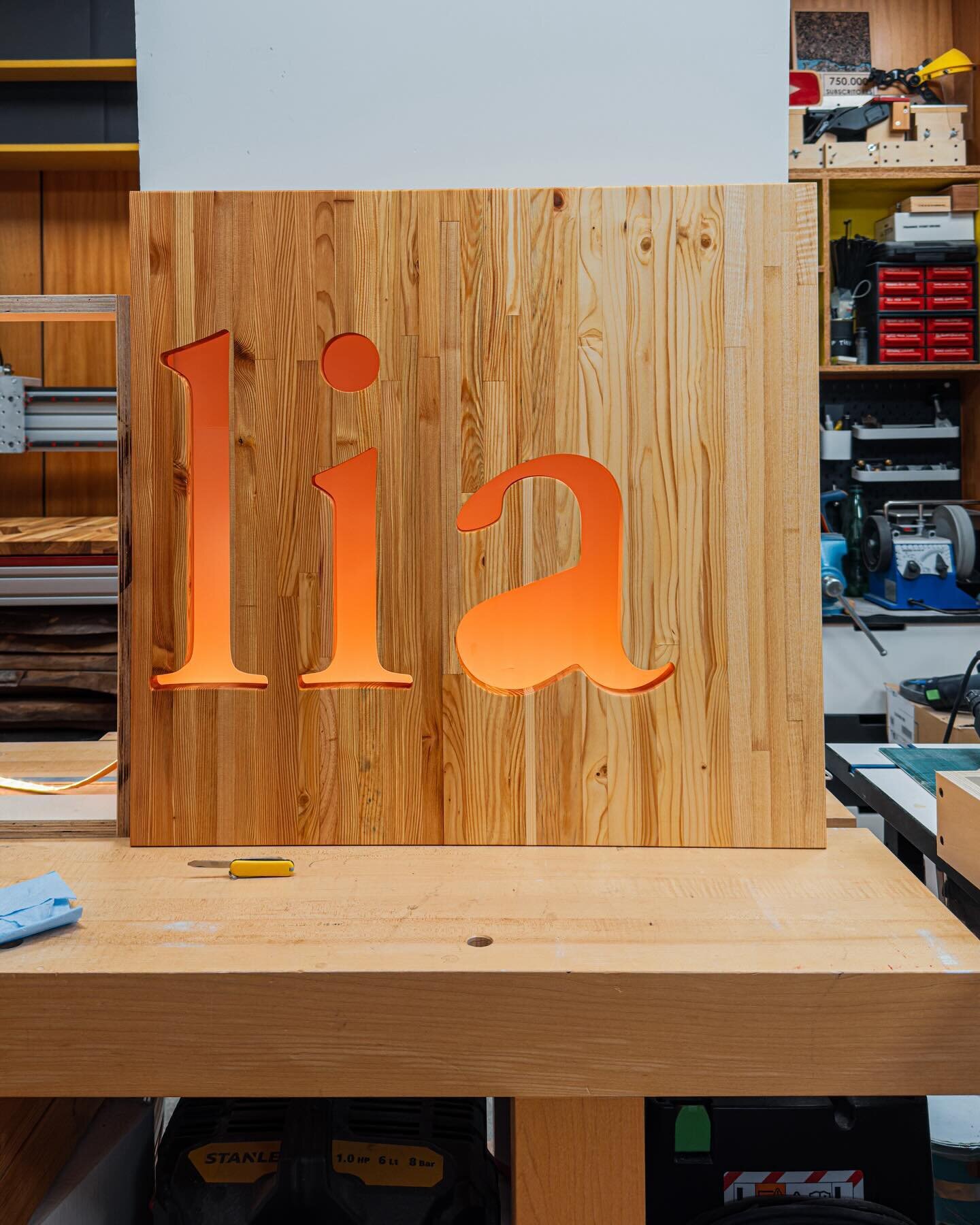 Snippets of my latest project video

#woodworking #lightboxsign #custommade