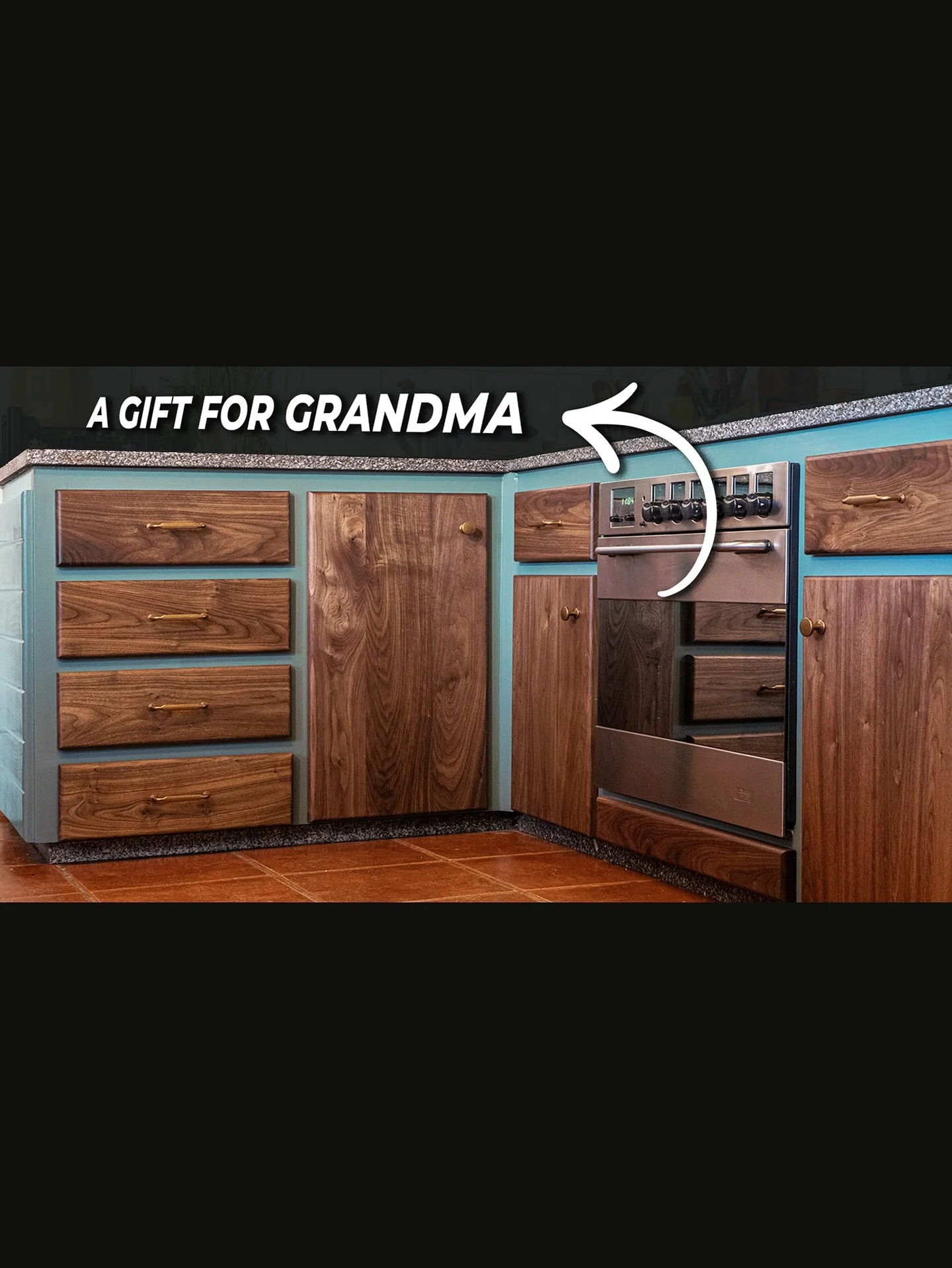 I&rsquo;m back! There&rsquo;s a new video on my channel about renovating my grandma&rsquo;s old kitchen. Boom! 💥 
Link in bio
