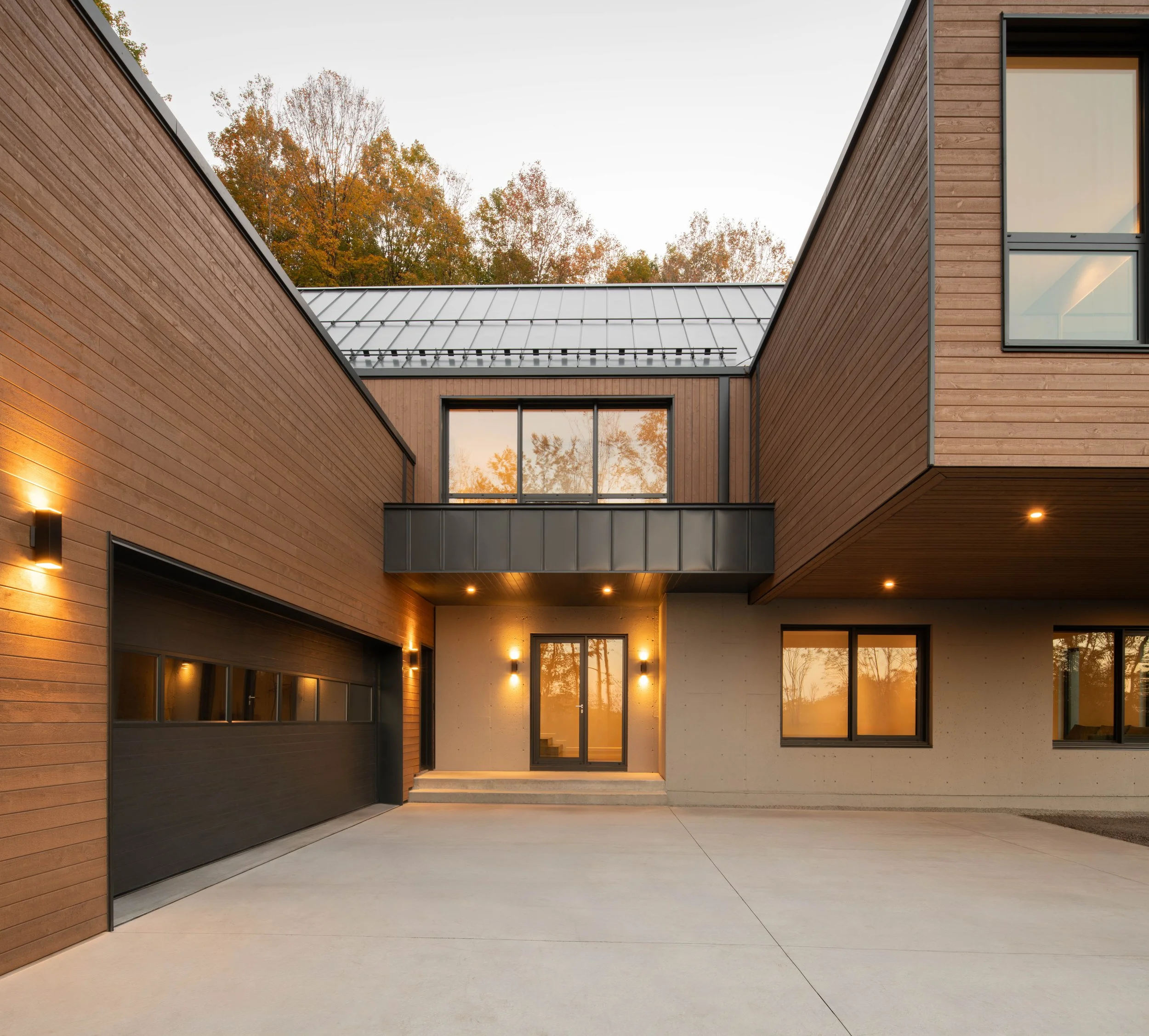  Projet : Maison Bromont  Firme :  LineBox Studio  