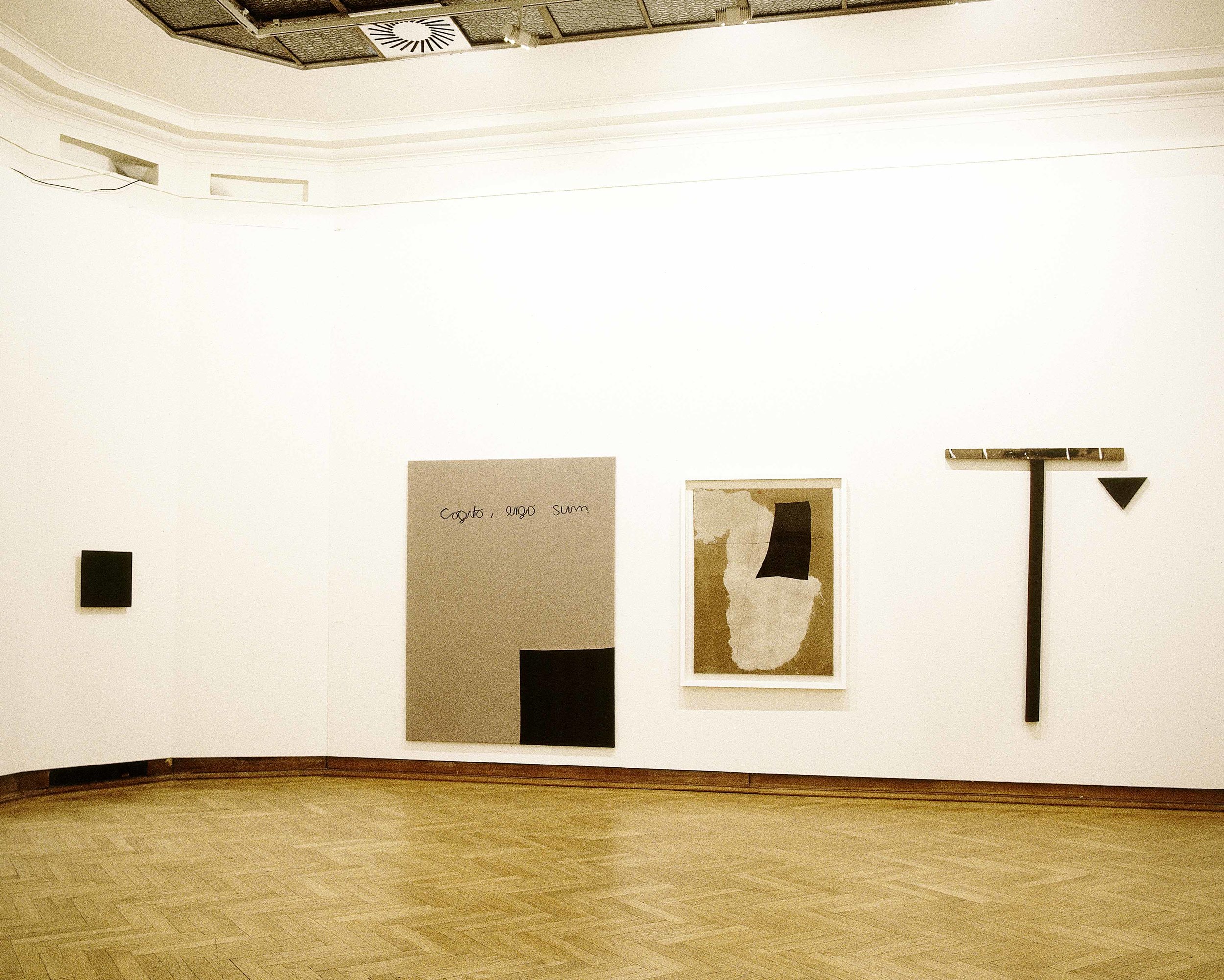   Vous voici, Reflections : Works by Umberg, Trockel, Miró, Palermo. Photo Philippe De Gobert. 