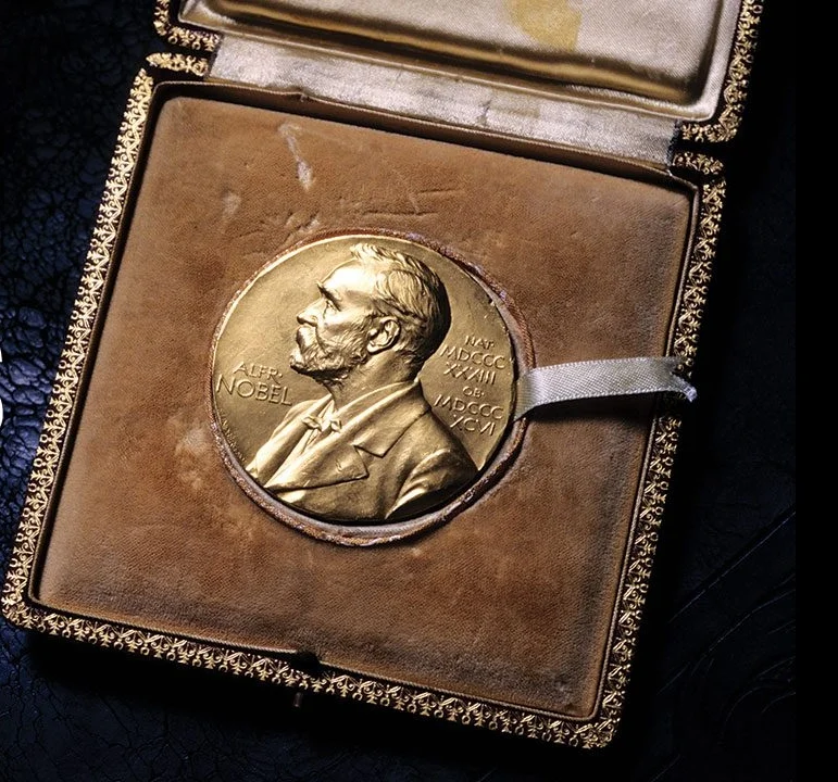 ECONOMICS NOBEL PRIZE 2017 This year, the Nobel Prize in Economics went to Richard Thaler, a professor of economics and behavioural sciences at the University of Chicago. His work on behavioural economics has led to him getting the esteemed prize. Behavioural economics combines psychology with decision making behind an economic outcome... By Viraj Mehta