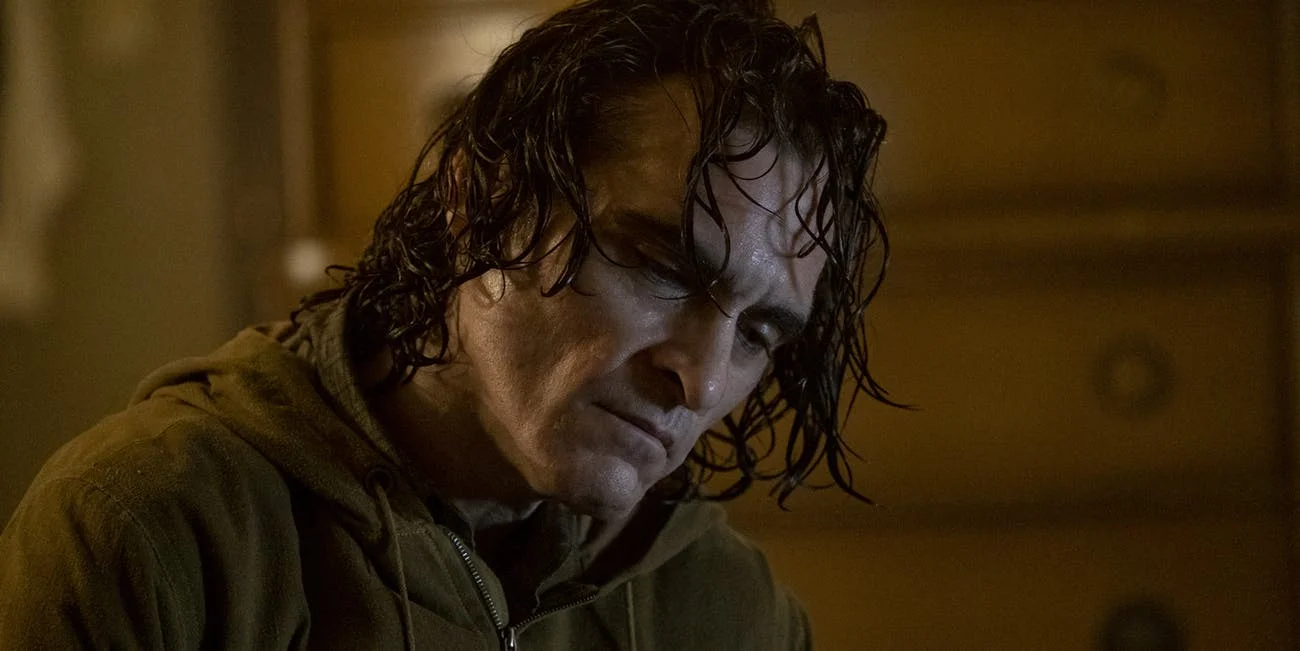 Joaquin Phoenix as Arthur Fleck