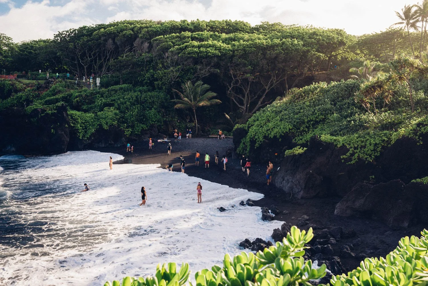 fluxmag-hana-waianapanapa-web-15.jpg