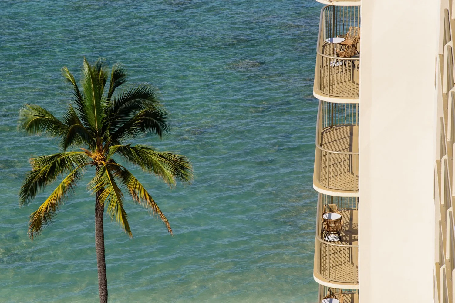 alohasocialco-outriggerreef-motherdaughter-jamie-may23-092-ijfkeridgley-web.jpg