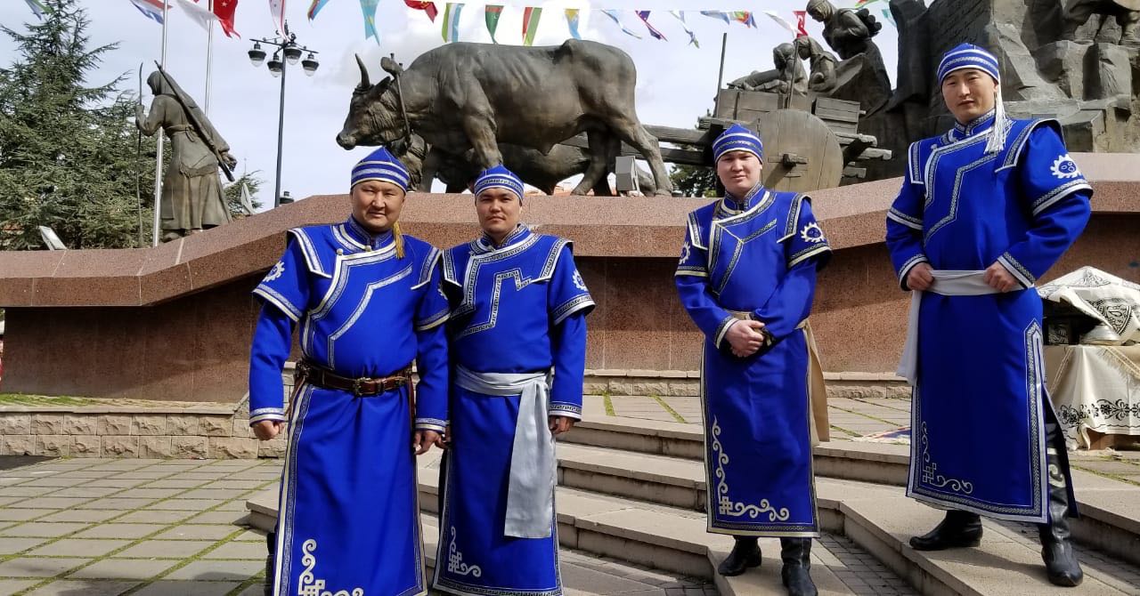 altai-kai-throat-singers-4.jpg