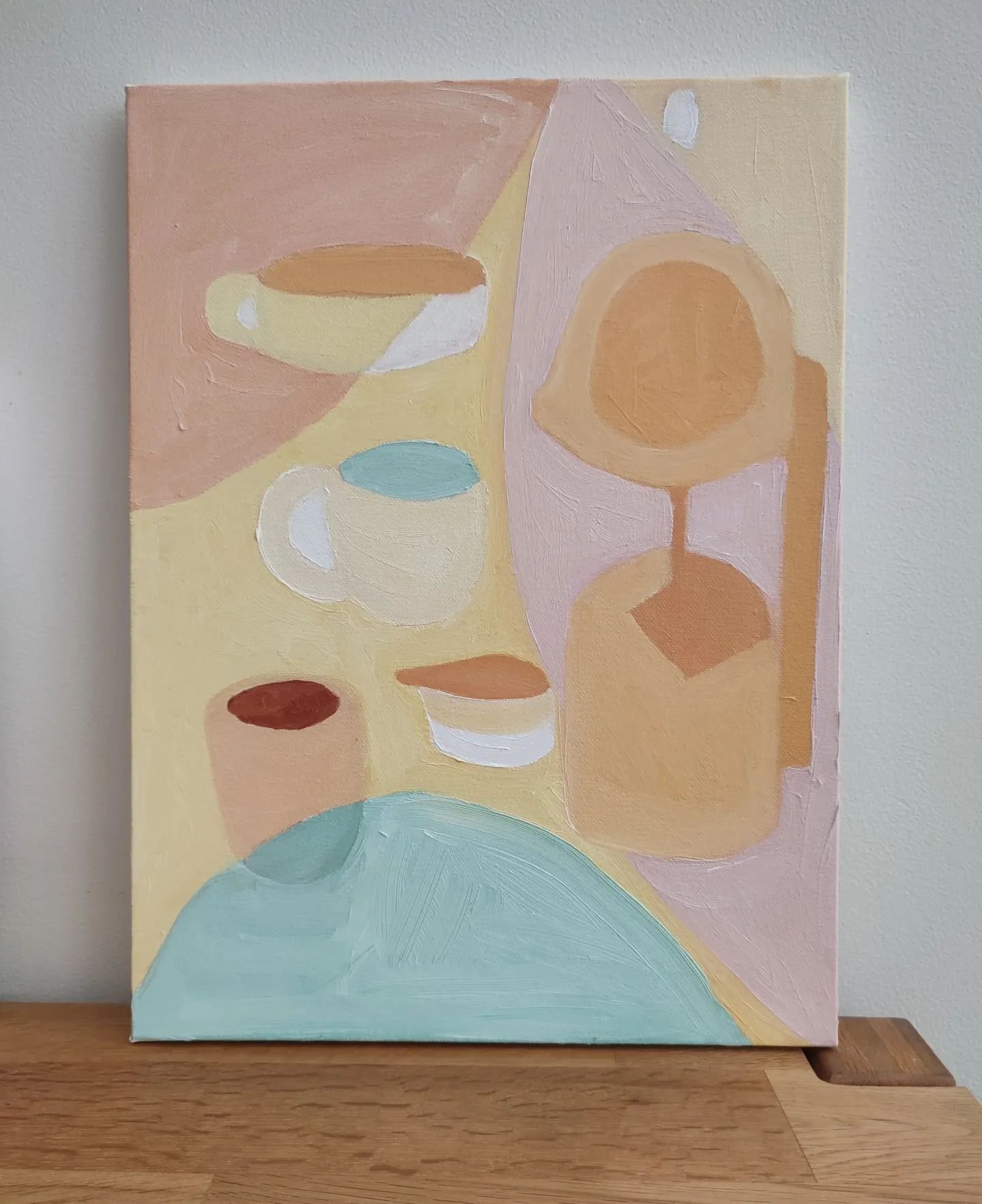 This piece i'm working on at the moment......just trying to work out whether it's done. Any views? 

A3 oil on canvas

#oilpainting #paintingofcafetiereandcups #claireburrissart #pastelcolours