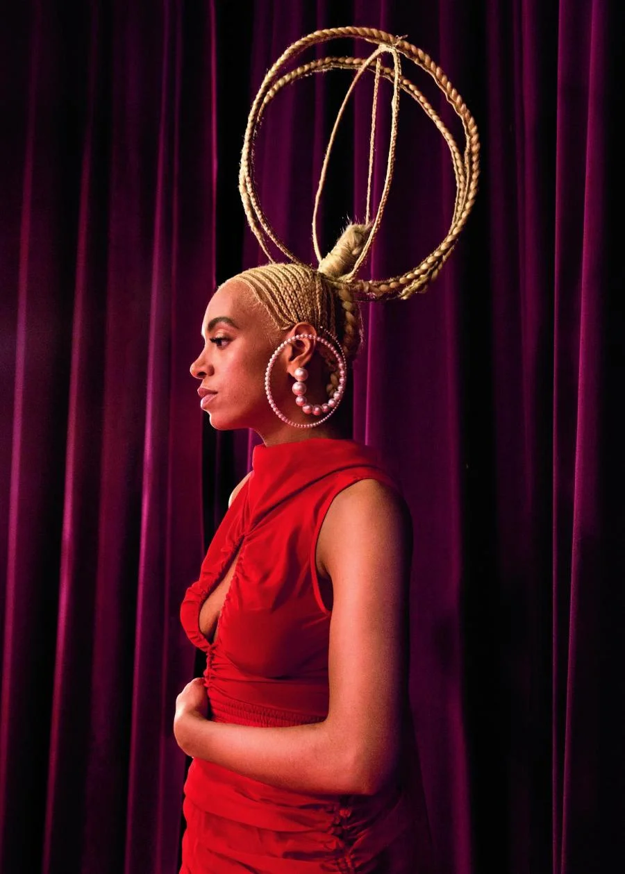 SOLANGE ES MAGAZINE RED DRESS 2017.jpg