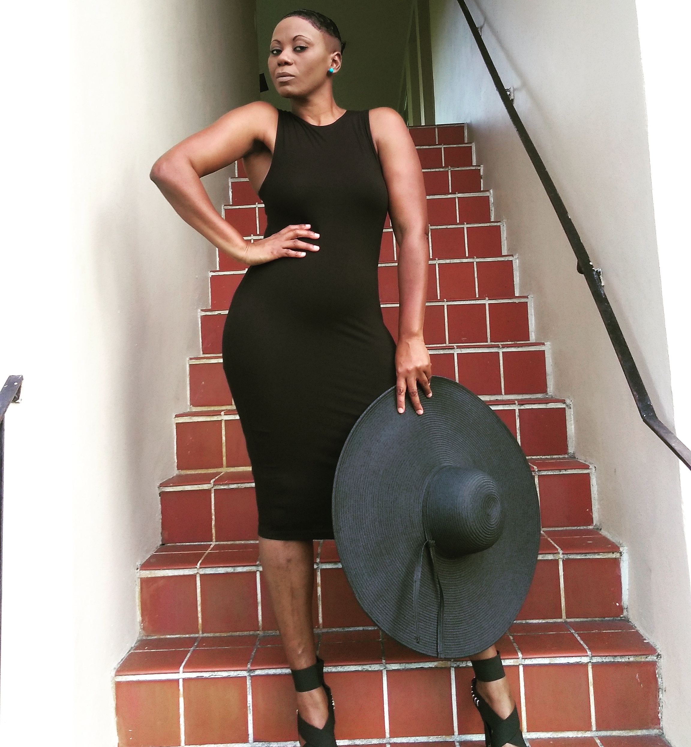 SEBOUTIQUE BLACK DRESS AND HAT.jpg