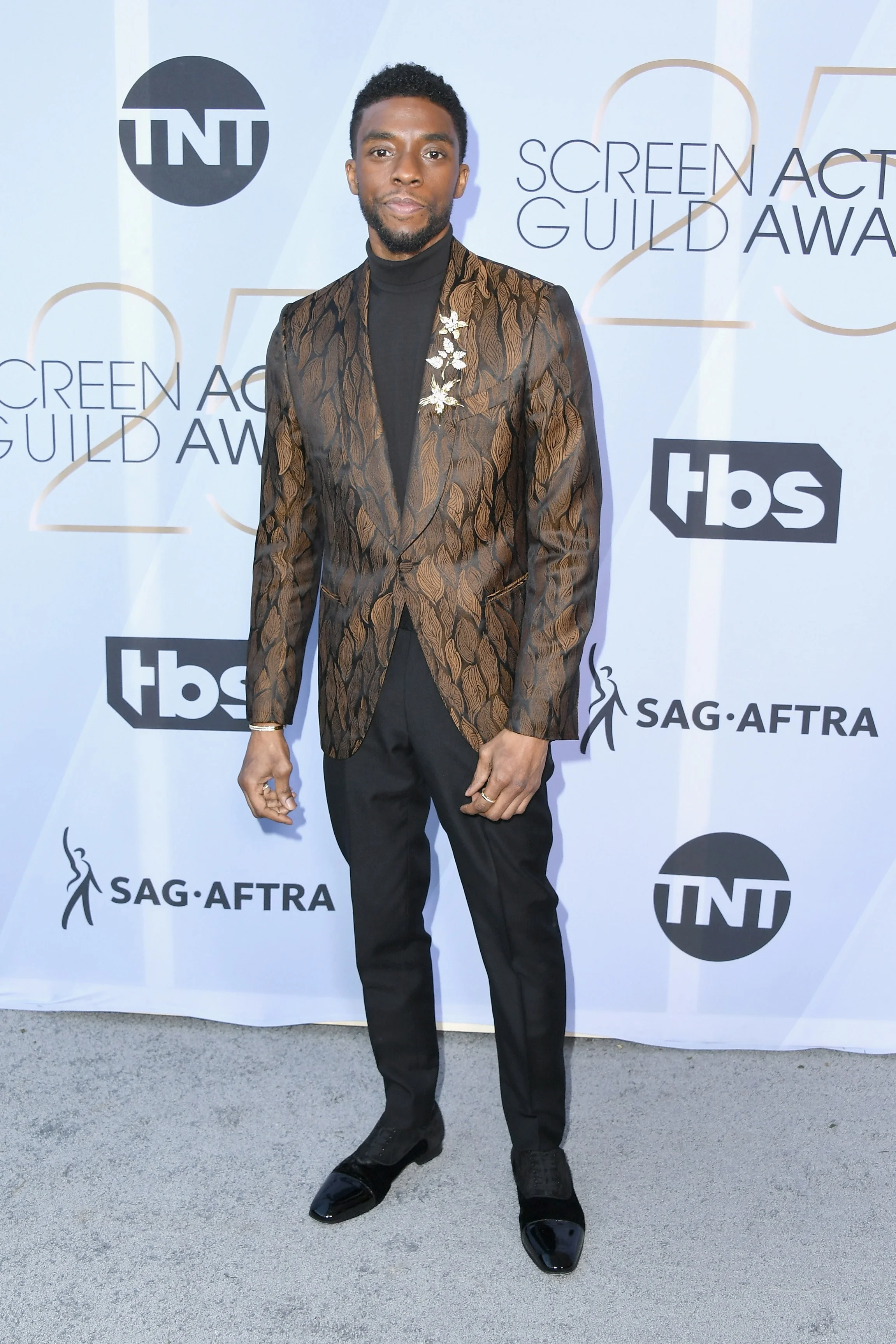 SAG AWARDS 2019 RED CARPET CHADWICK BOSEMAN.jpg