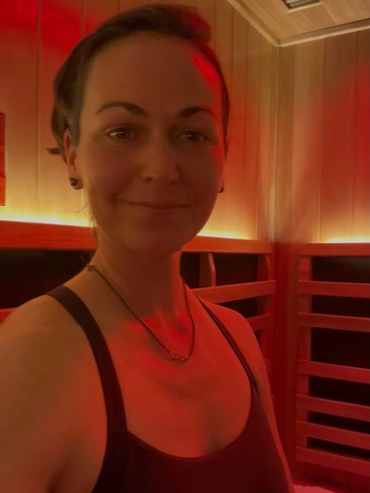 Finally made it over to @therisecapemay for contrast therapy and a birthday celebration for Kyle. What a beautiful space! ✨

I love the challenge of a cold plunge (55 degrees) and the warmth of the sauna (151) right after! Feeling refreshed and someh