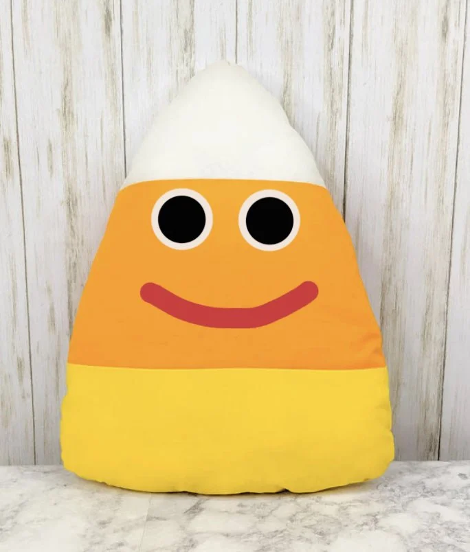 candyy corn plushy.jpg
