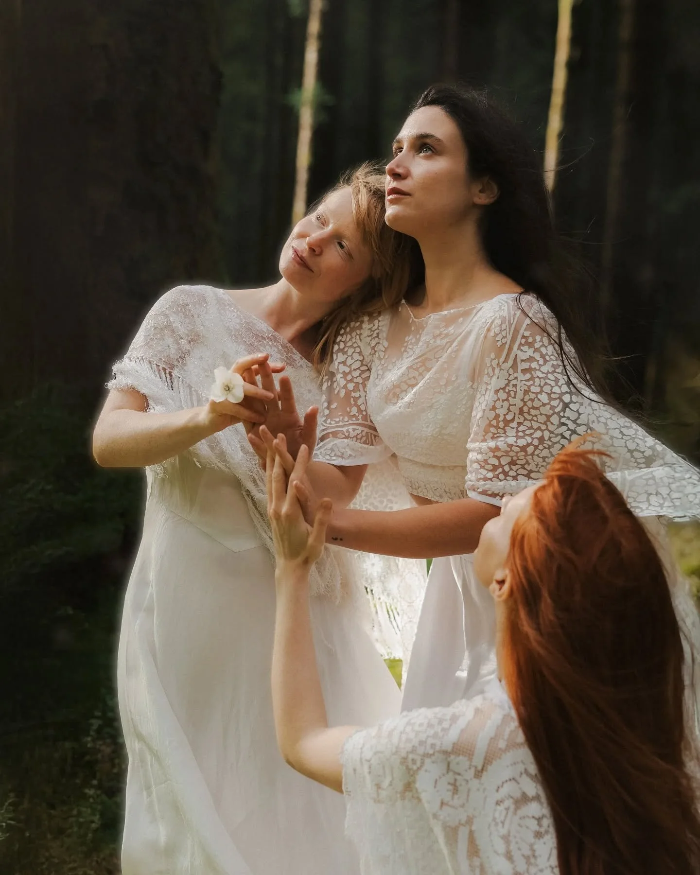 I'm so delighted to share this absolutely divine image with you, captured by the incredibly talented photographer @elisababkina ~ my favourite from our recent collaboration with an inspirational group of women 💫 so honoured &amp; grateful to create 
