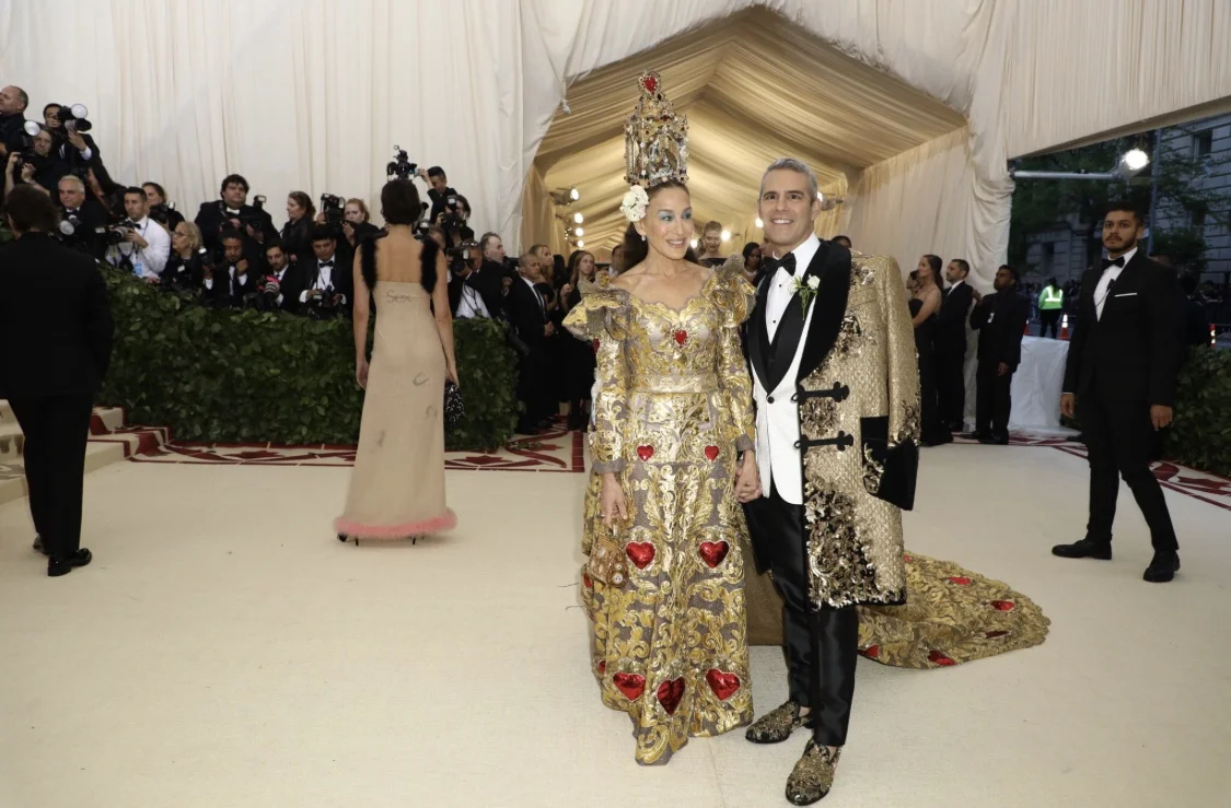 Sarah Jessica Parker and Andy Cohen in Dolce & Gabbana