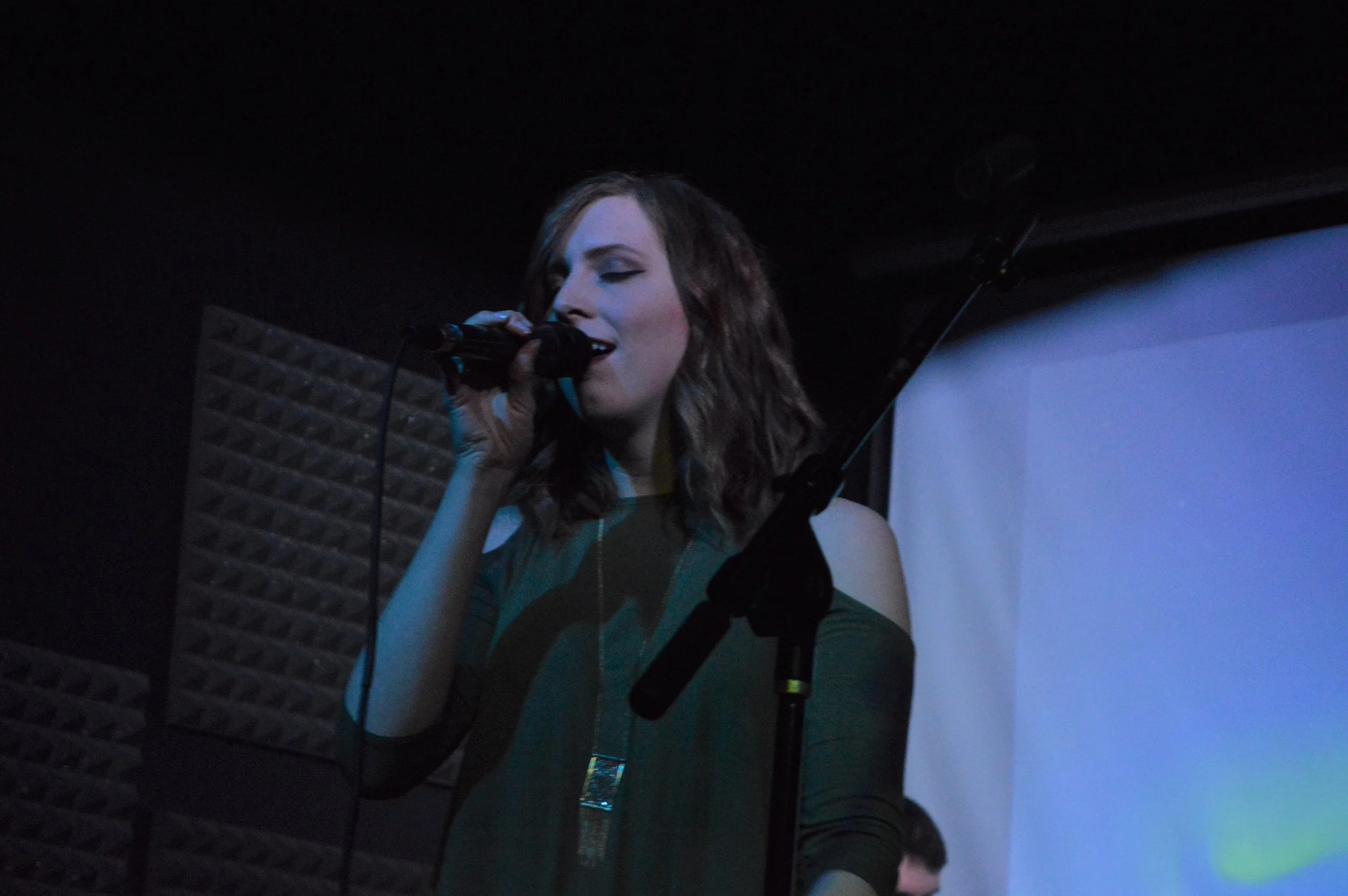 Uncommon Ground Edgewater with Morgan Powers and Yazmin 