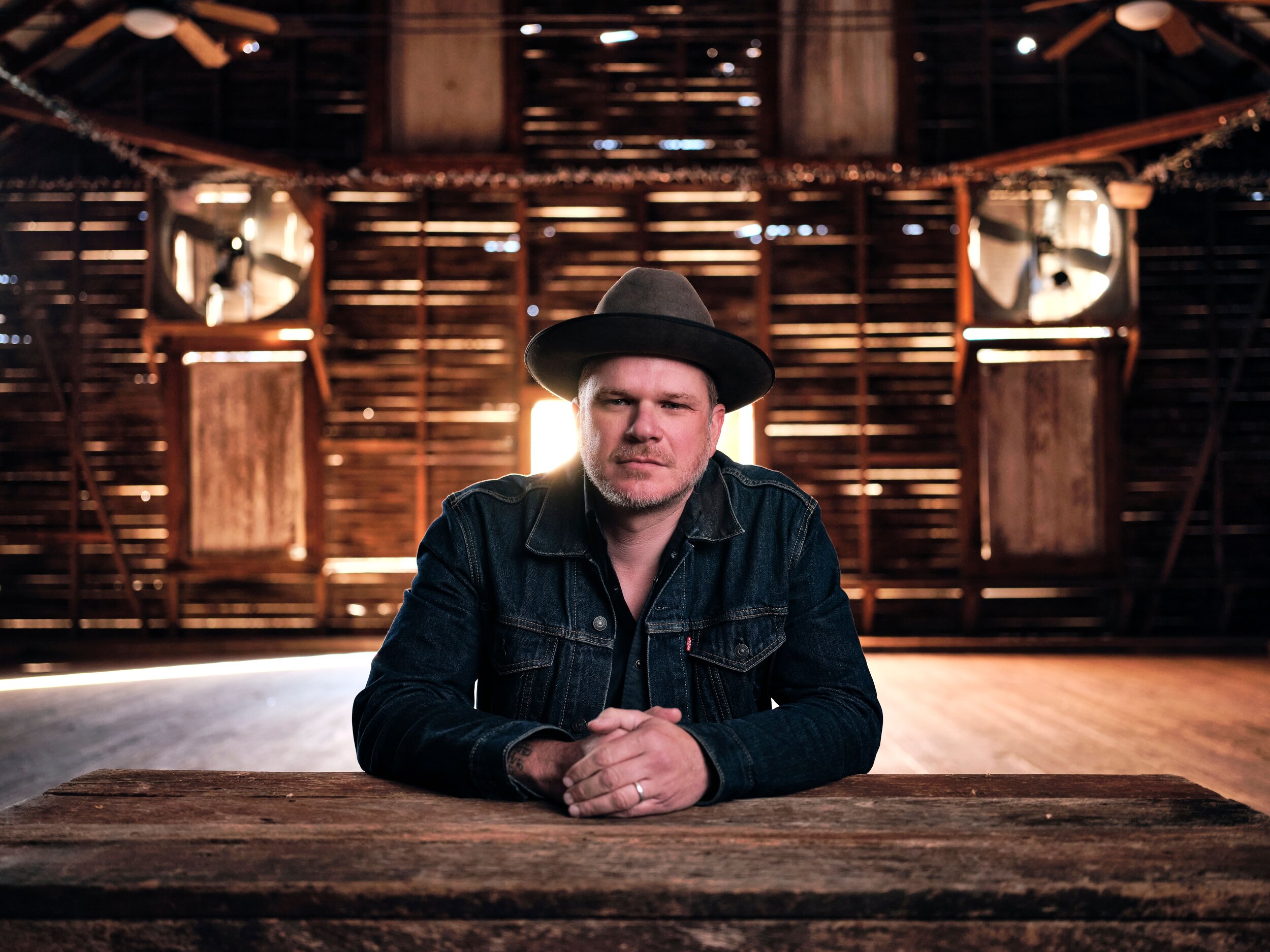 Ticketed Concert: Jason Eady with Dani Bacon