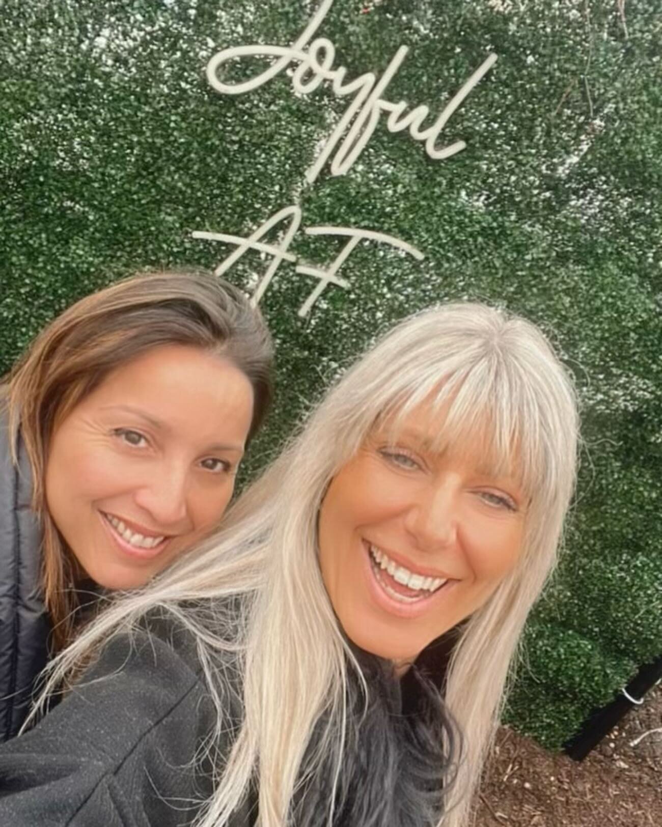 Thirty years of memories around the world and many more years and memories to create w/ one of my beautiful besties @modandstylebym 💜

From Winnipeg, Toronto, Vancouver, Calgary, Portugal, England to the US and beyond, we always make it joyful AS FU