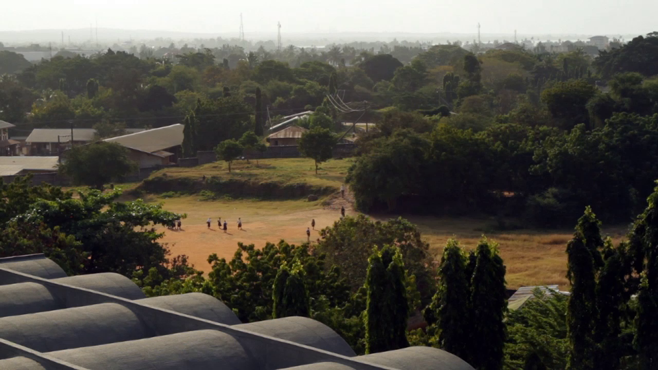 vlcsnap-2014-10-18-18h06m51s186.png