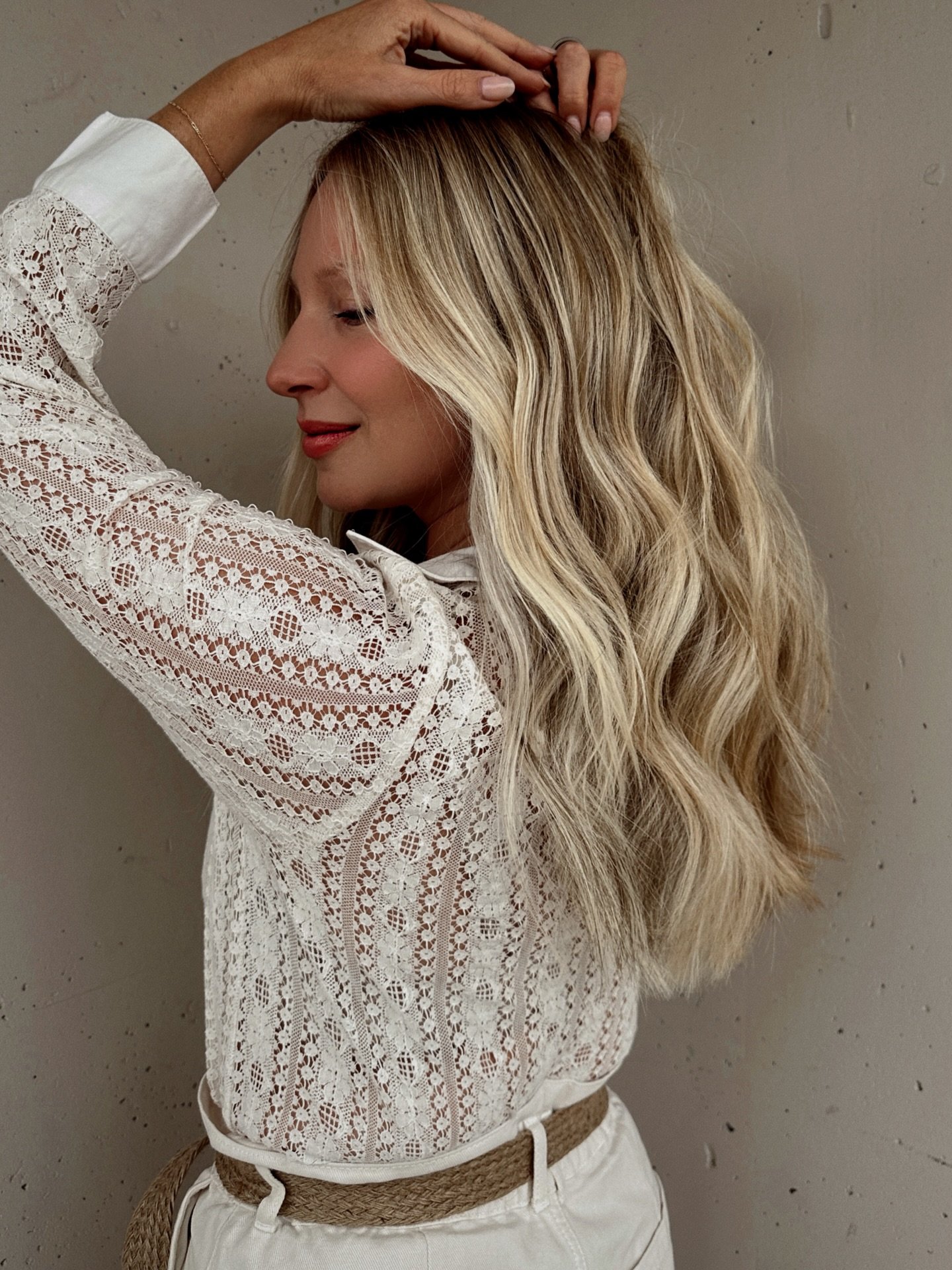 Salty blonde but make it elevated 🤍 
Beautiful colour + extensions by @chrisweberhair using @philocalyhair in his signature shade &ldquo;Golden Glow&rdquo; ✨ all clip in extensions are available @vanillaloft 🤍