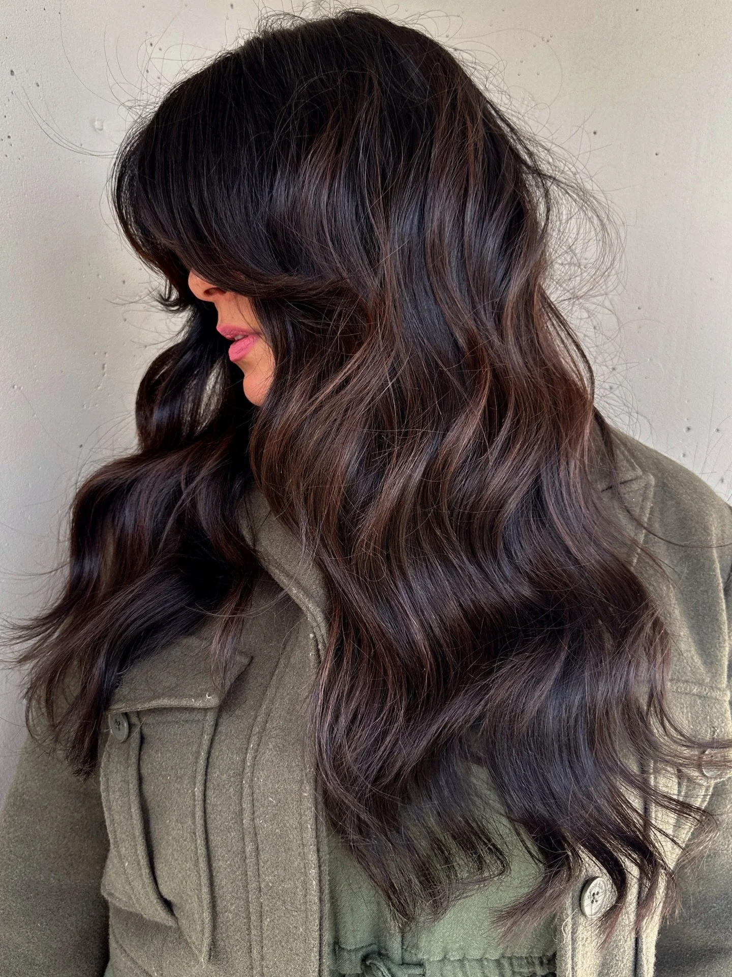 The dreamiest hues for spring ✨
Colour + cut by @chrisweberhair on our gorgeous client @rashmeen.nirmal ✨