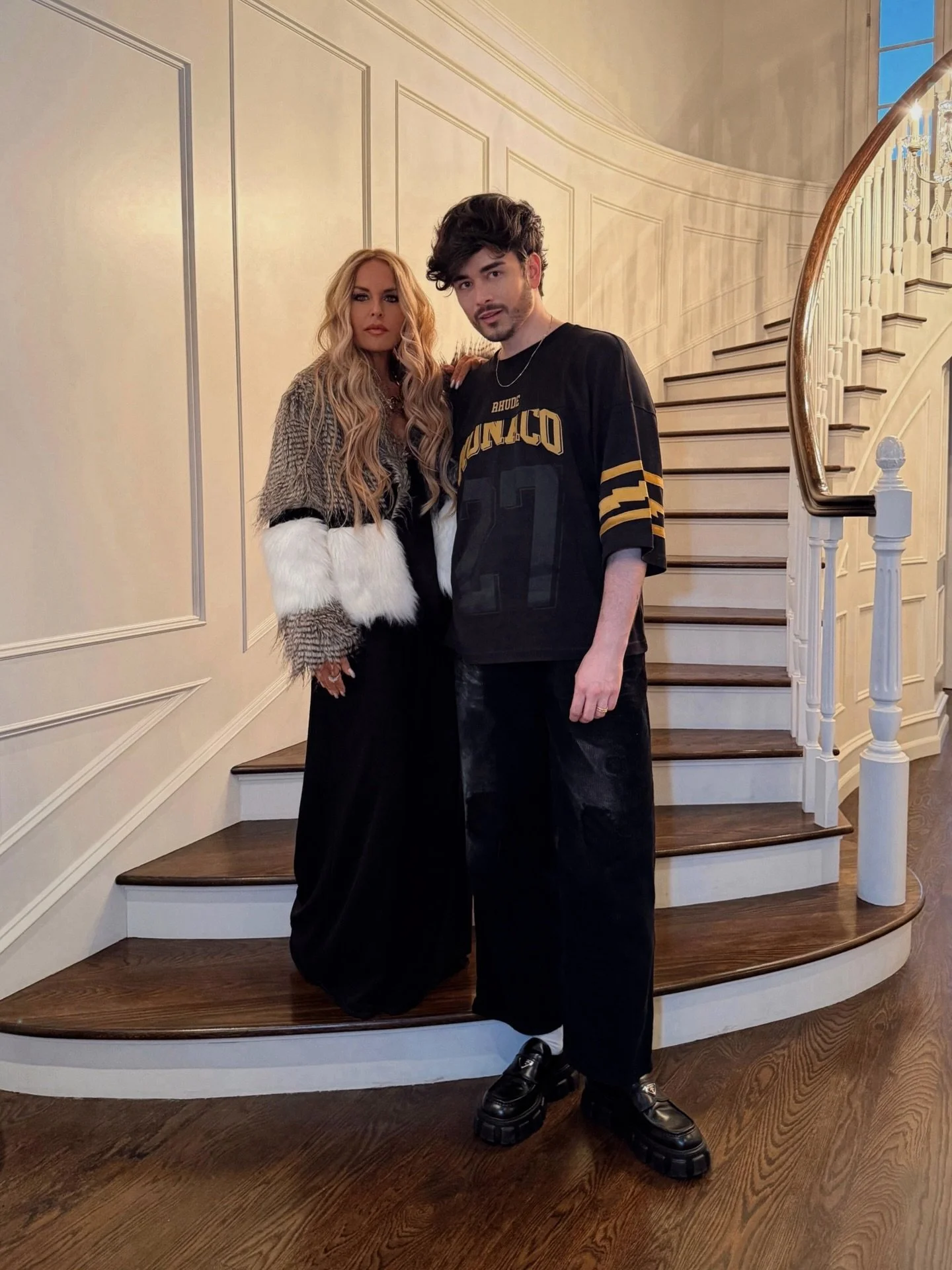 Our favourite Beverly Housewife 🤍👸🏼 @rachelzoe 
Beautiful colour by our very own @chrisweberhair 
@philocalyhair k-tip extensions for more fullness by the amazing @_corinnahair 🙏🏻 Dreamteam!