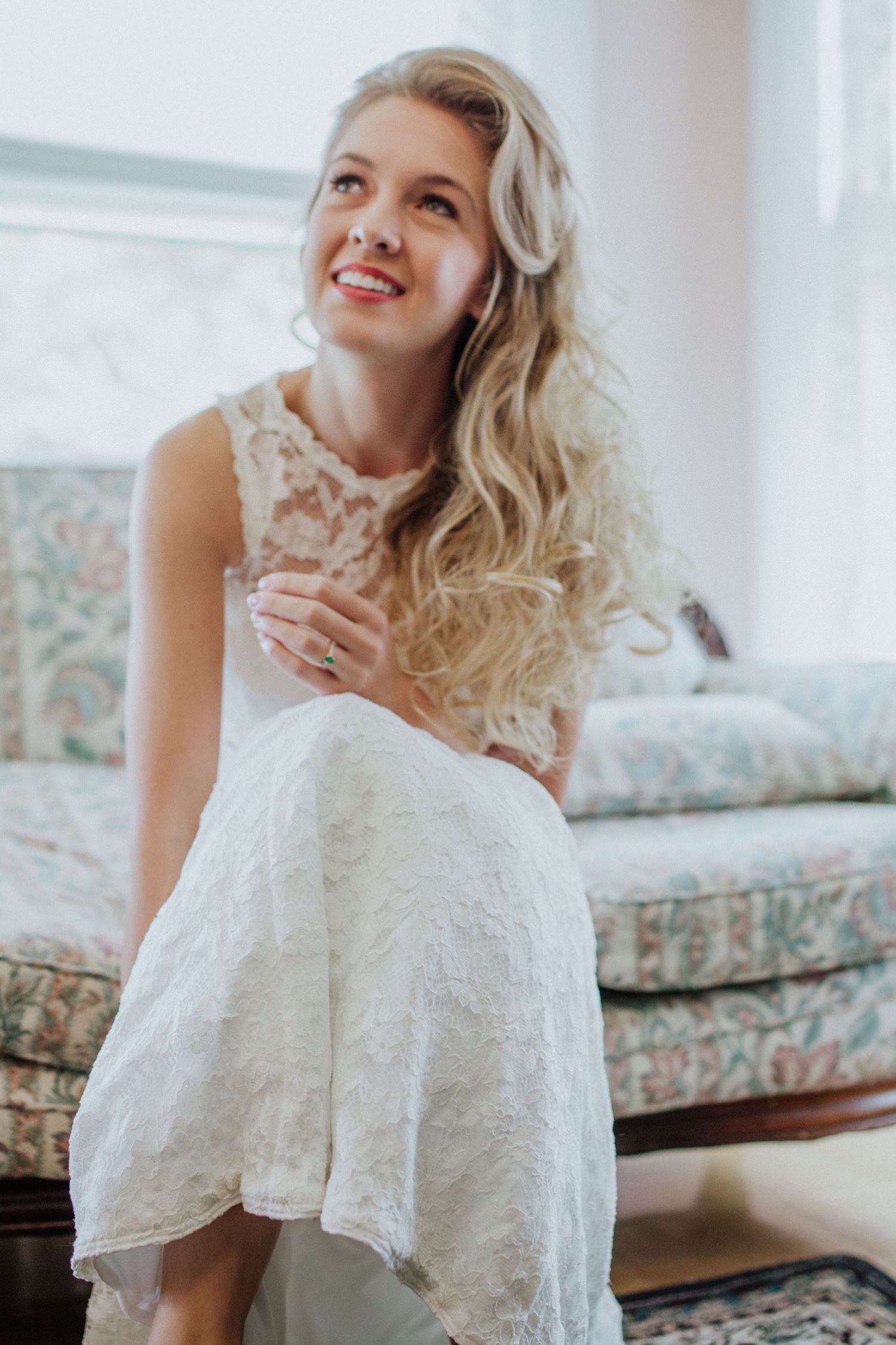 12__MG_2433_Tarrywile_getting_ready_brides.jpg