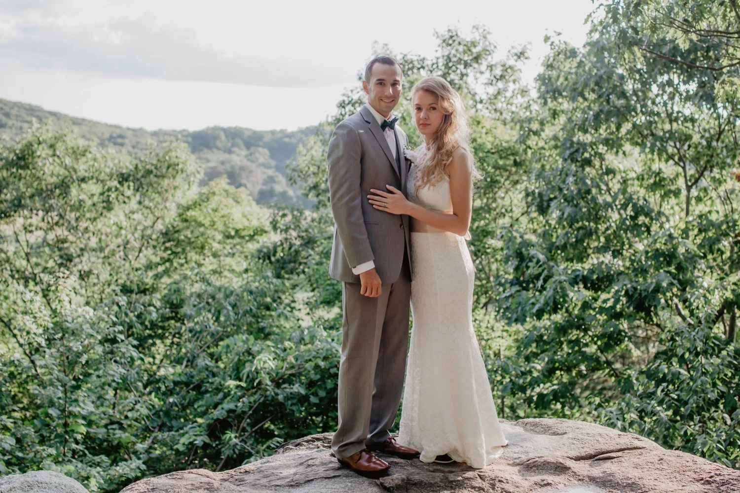 38__MG_3986_mansion_mountain_views_connecticut_outdoor_Tarrywile_Wedding.jpg