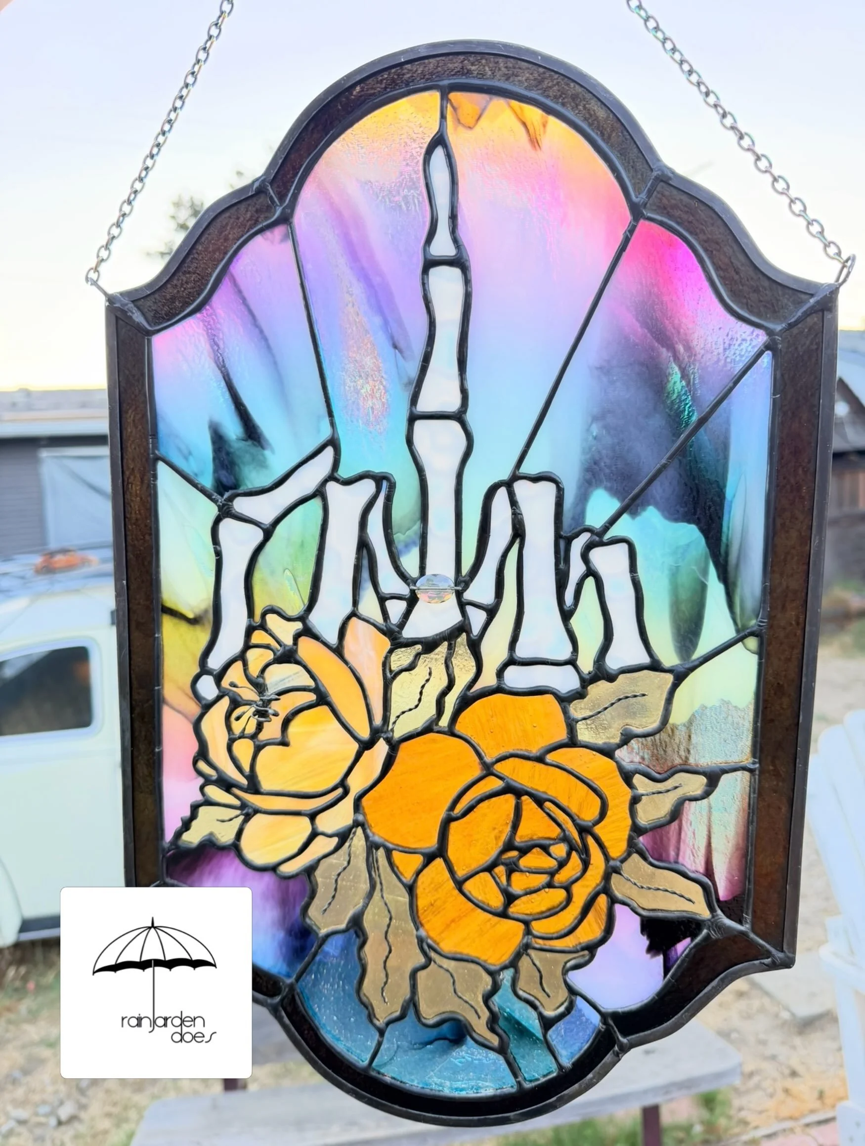 Flowers die. We die. 
Dichro, however, will continue being an attention-seeking hussy ✨ indefinitely ✨
A little stained glass shrine to pretty things, and the universal language of phuck you 😃 🖕🏻 💐