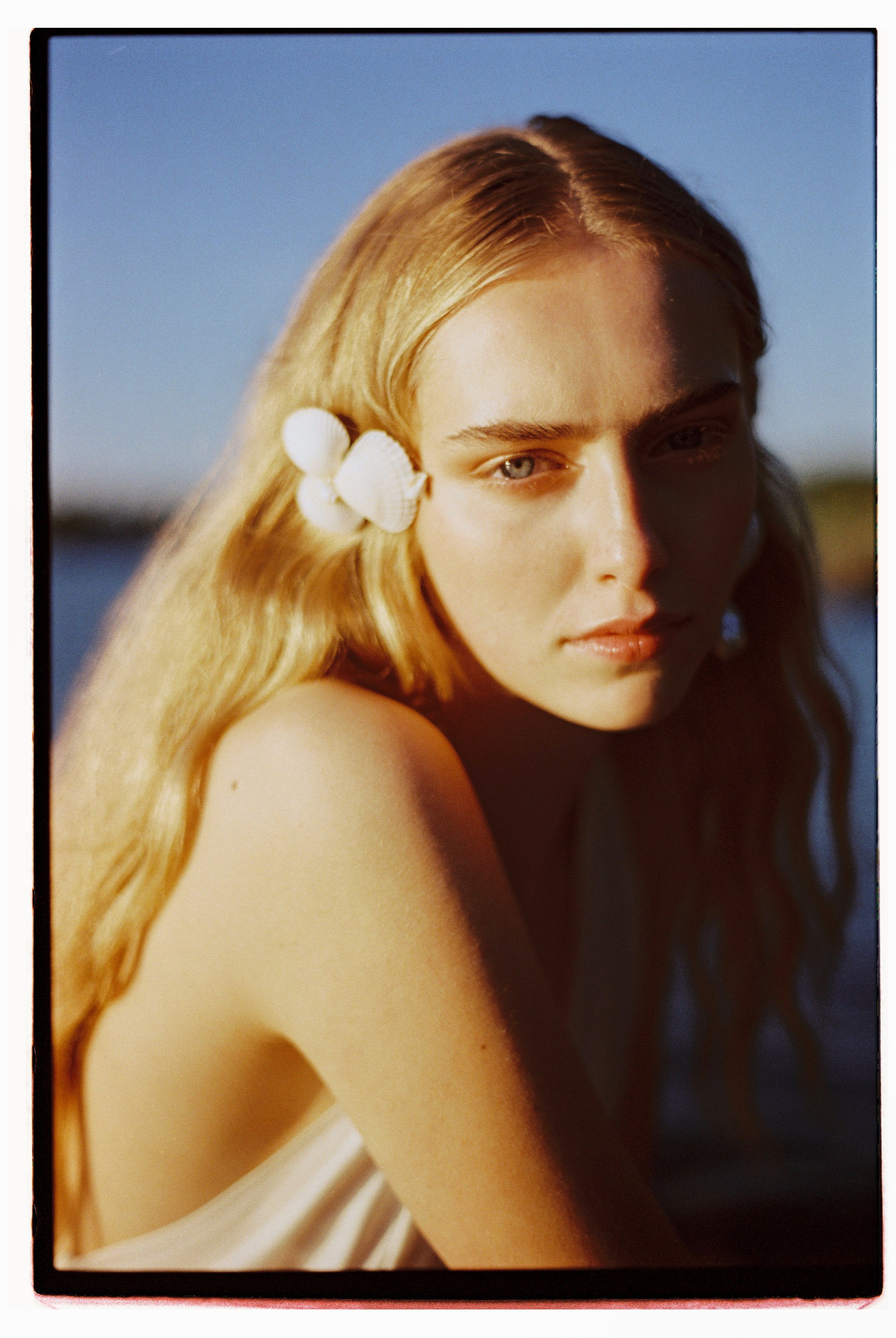 David Saavedra-19-NikonF3_KodakV3.jpg
