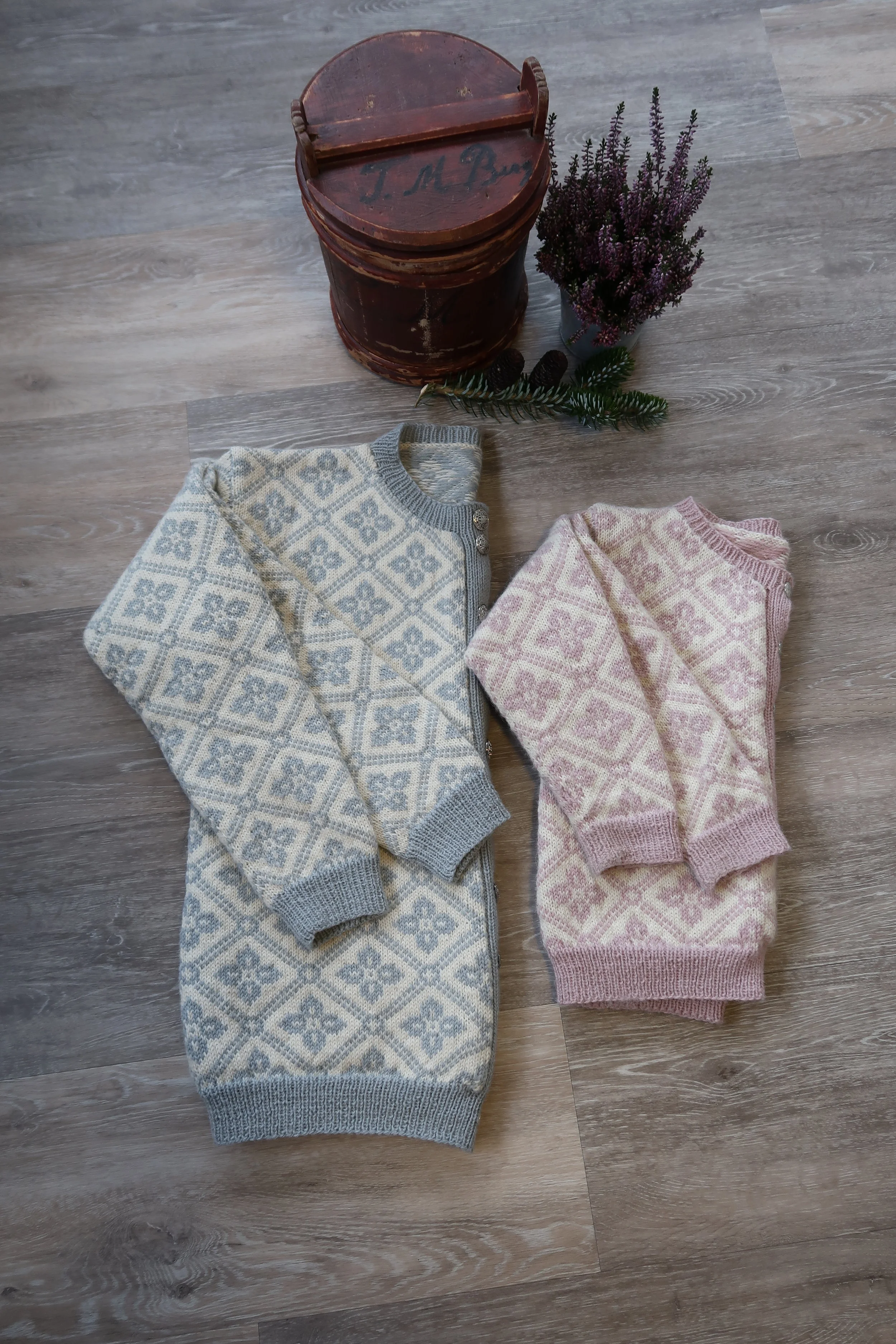 Stor og liten i matchende kofter