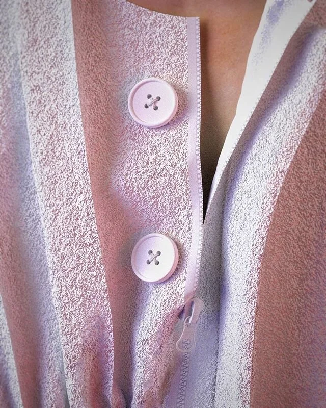 Fastening details.
Zip covered with buttoned zip guard
.
.
#clo3d #design #details #fastening #zip #zipguard #buttons #buttonholes #trimming #covered #uncovered #fashion #pattern #3d #digital #art #world #universe #dimension #toile #render #light #li