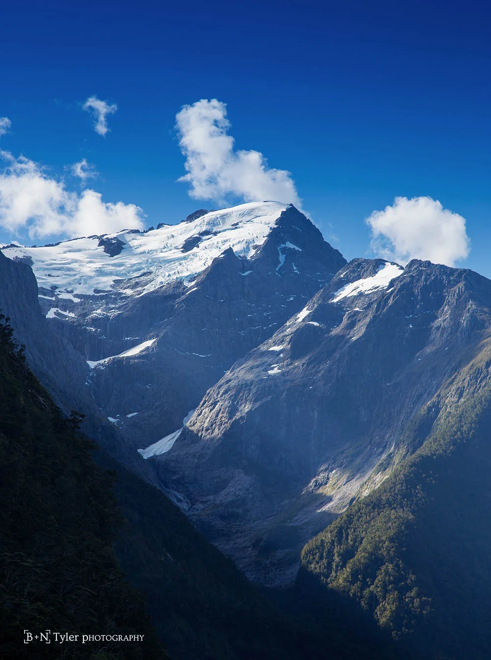 Glacier in Milford Sound