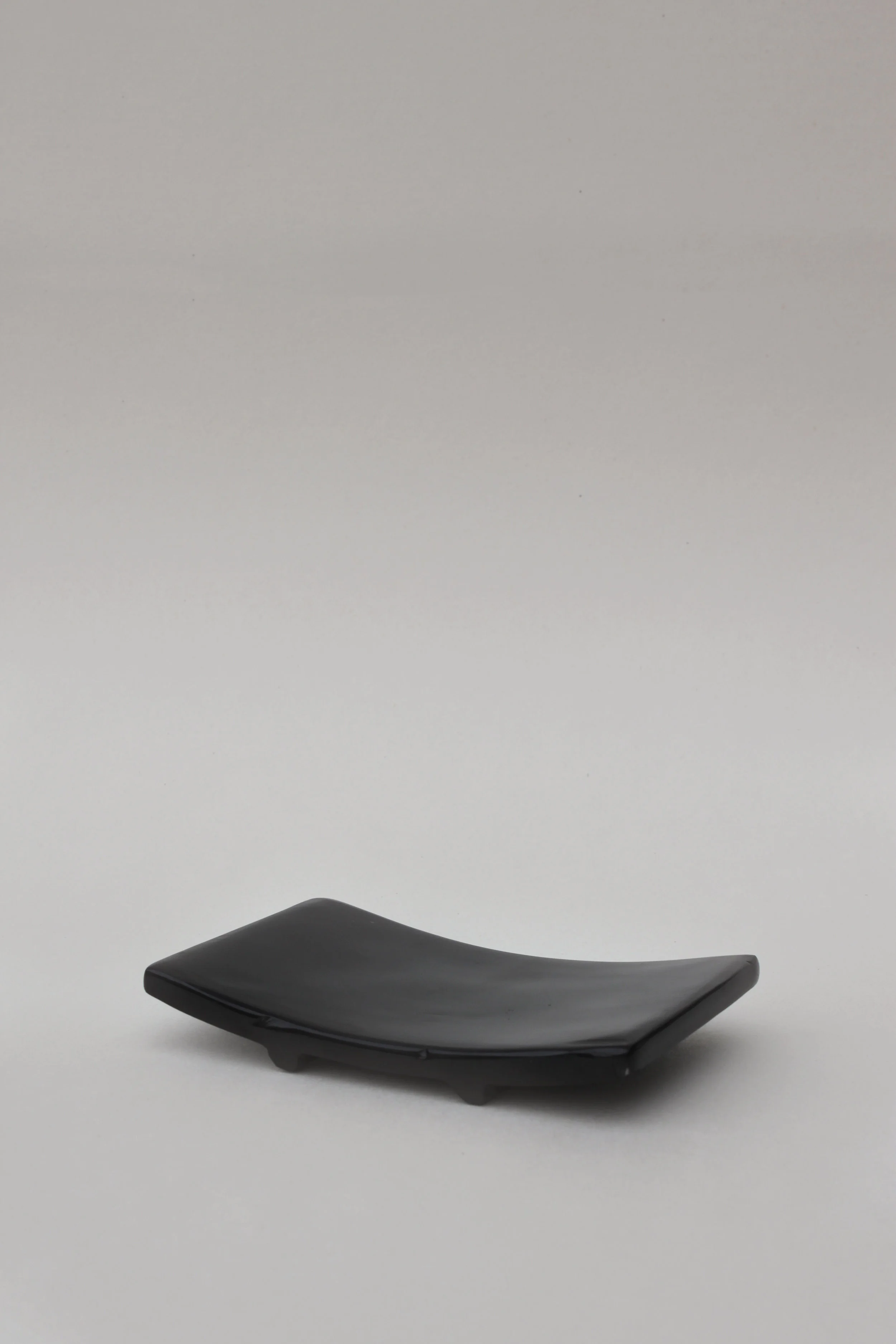 3.black marble soap dish 1.jpg