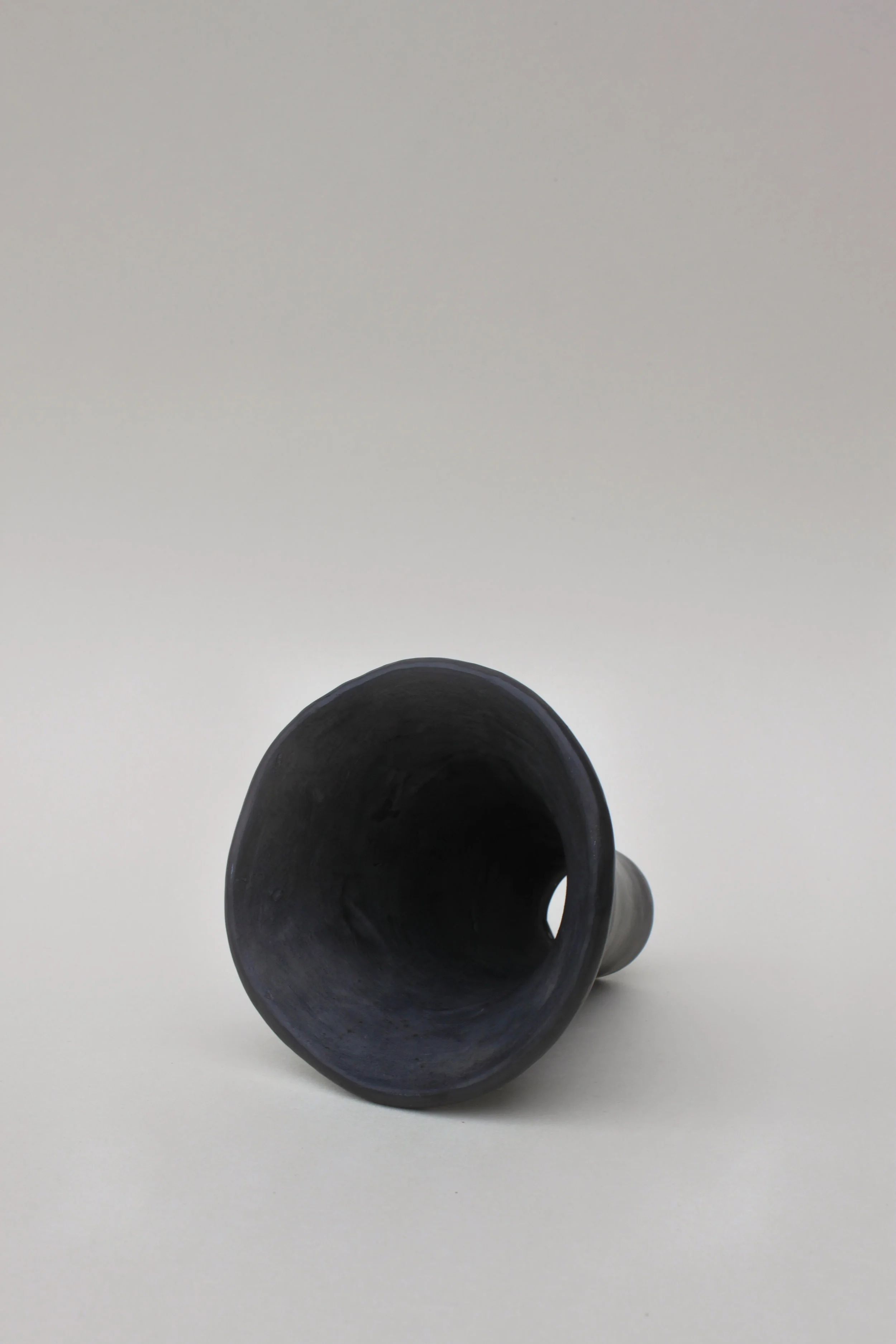 22.Wide candle holder 3.jpg