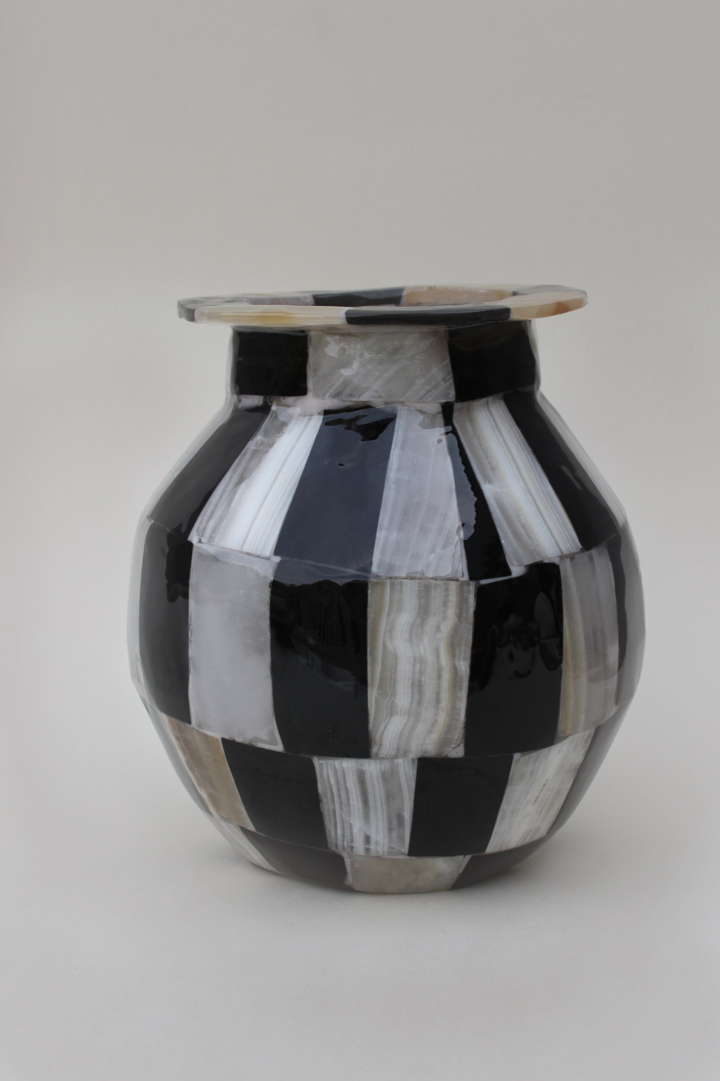 21.Tiled onyx vase 1.jpg