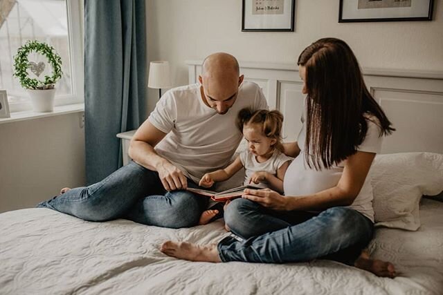 Familjegos 🤰✨
____
.
.
.
#maternity #maternityphotography #maternityshoot #maternityphotoshoot #maternitypictures #maternityphotographer #lifestylephotographer #lifestylephotography #hemmahos #hemmahososs #familjefotograf #familjemys #familjefotogra