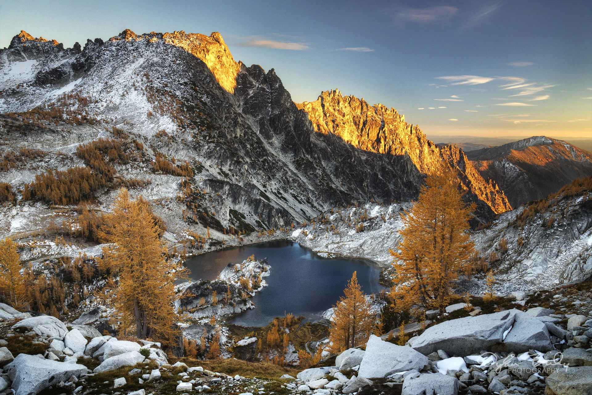 DSC_3039_40_41_tonemapped.jpg