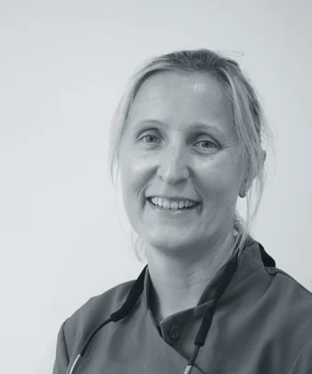 dst_team_photos_marianne.jpg