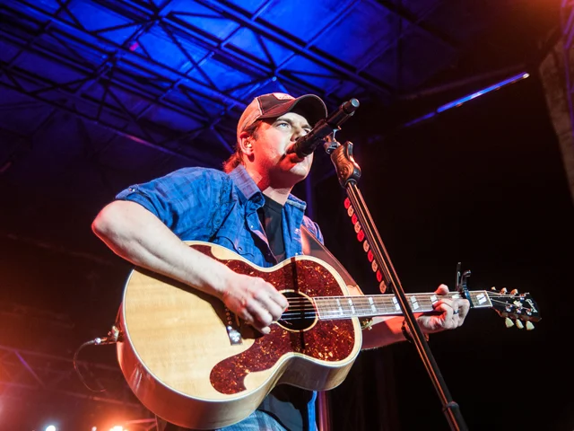 Music City Gives Back 2014