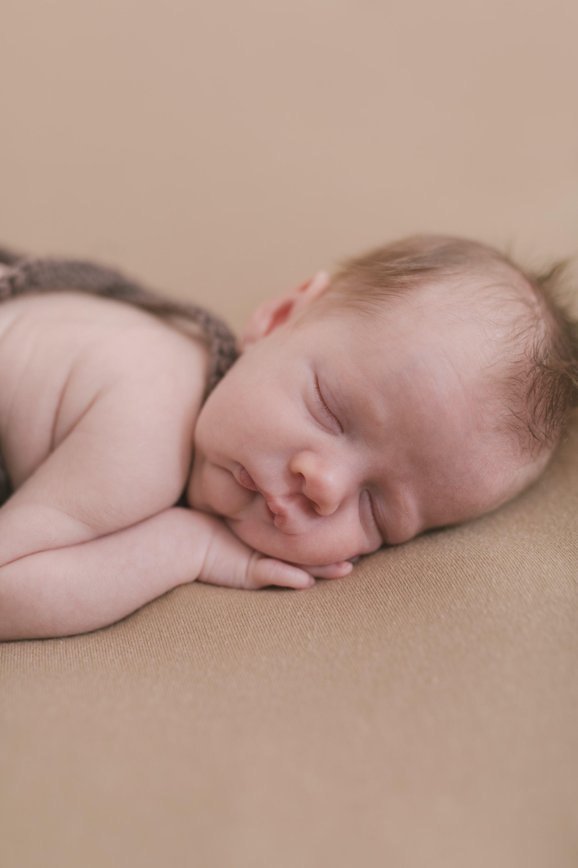 sibling and posed newborn session in niles ohio by warren ohio newborn photographer christie leigh photo (2 of 22).jpg