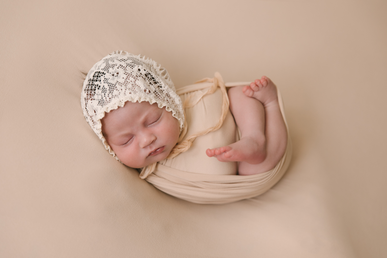 beautiful_baby_girl_columbus_ohio_newborn_girl_by_newborn_photographer_christie_leigh_photo_warren_ohio-014.JPG