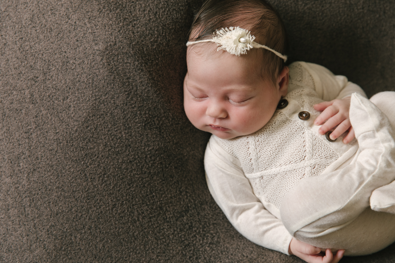 beautiful_baby_girl_columbus_ohio_newborn_girl_by_newborn_photographer_christie_leigh_photo_warren_ohio-029.JPG