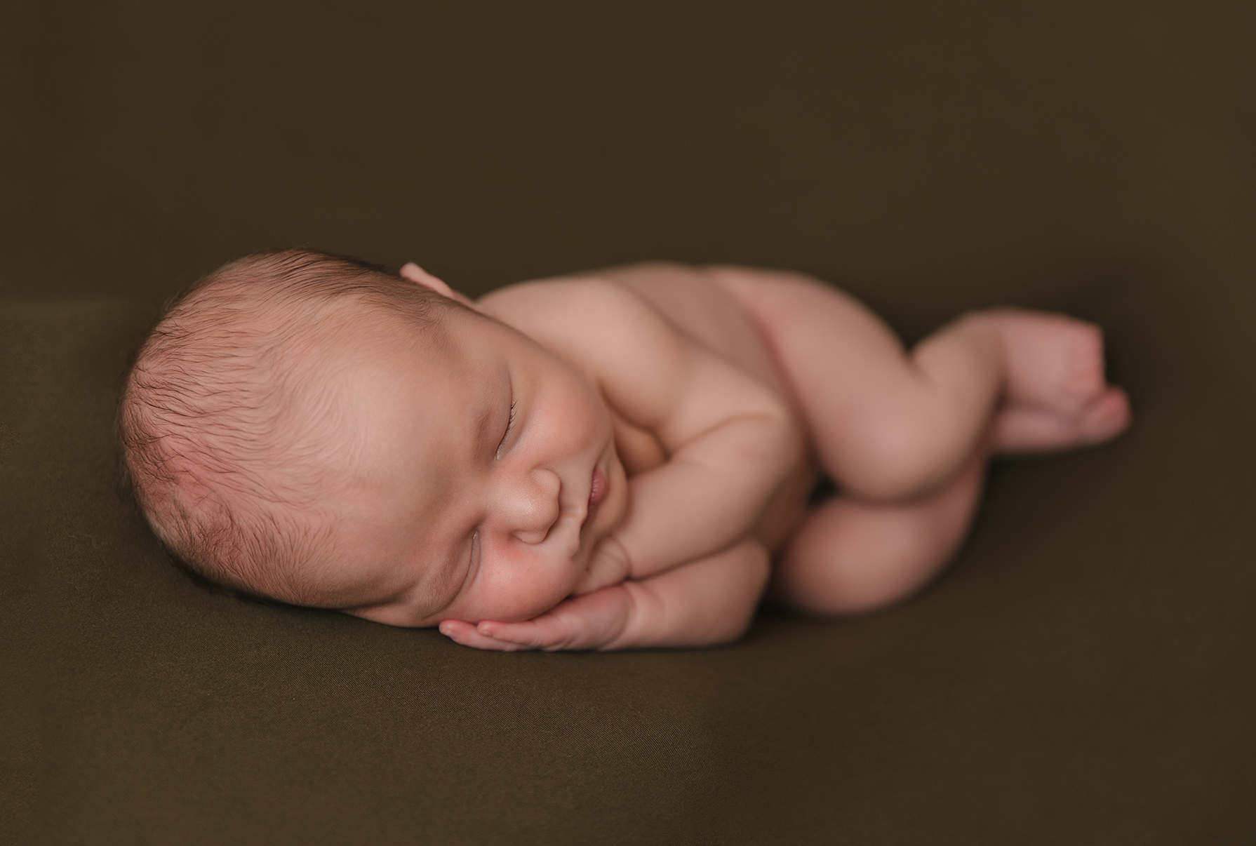 Kinsman_Ohio_Baby_Boy_Taco_Pose_Newborn_photography_by_Christie_Leigh_Photo_in_Cortland_Ohio-017.jpg