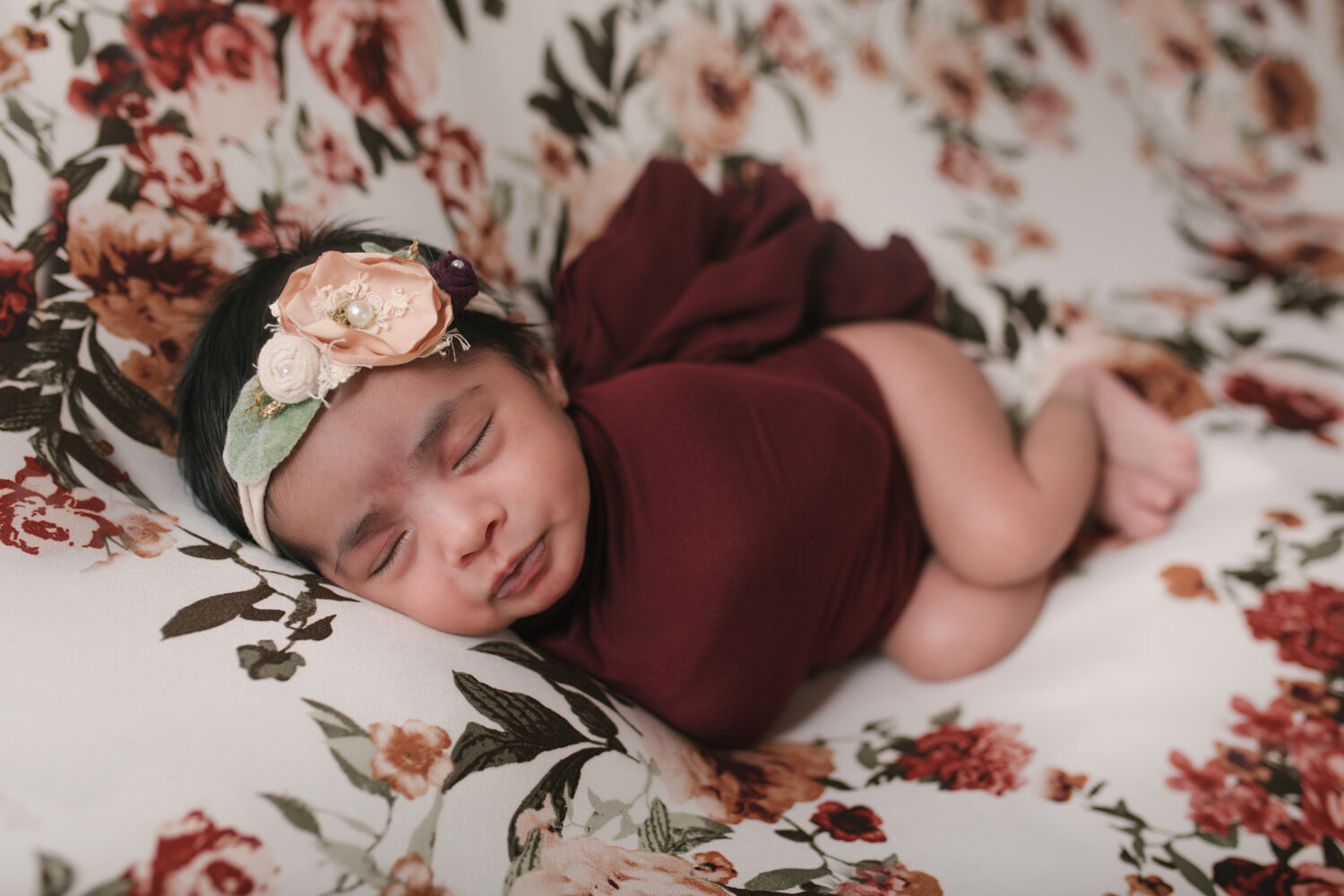 Baby_Girl_Newborn_Session_in_Studio_Newborn_Photos_Arabic_Baby_Girl_Burgundy_and_Fall_Inspired_Color_Pallet_by_Newborn_Photographer_Christie_Leigh_Photo_Boardman_Ohio-14.JPG