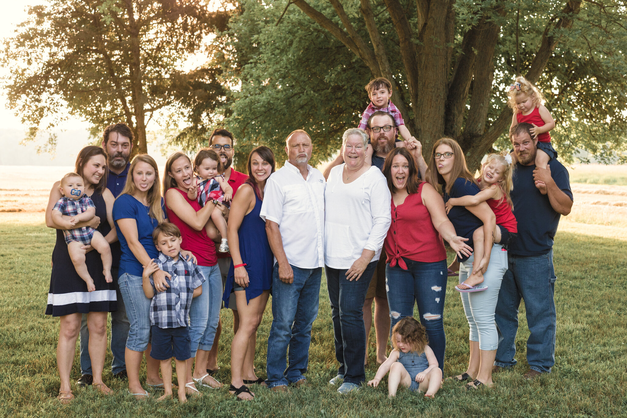 Extended_Family_Session_with_Grandparents_Senior_Marriage_Retired_One_Year_Anniversary_Fourth_of_July_Family_Pictures_Red_White_and_Blue_By_Family_Photographer_Christie_Leigh_Photo_in_Southington_Ohio-5.JPG