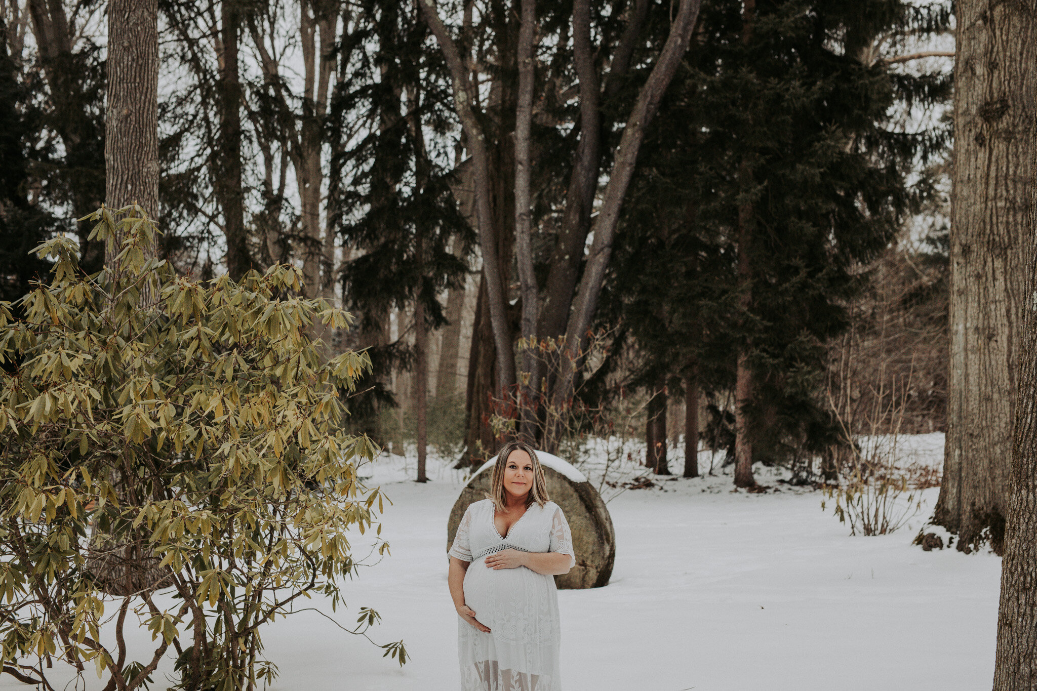 Bohemian_Boho_Winter_White_Lace_Gown_Maternity_Session_Baby_Girl_Fashion_Couple_New_Parents_Baby_Buhl_Park_Hermitage_PA_Pennsylvania_by_Newborn_Photographer_Christie_Leigh_Photo-5.jpg